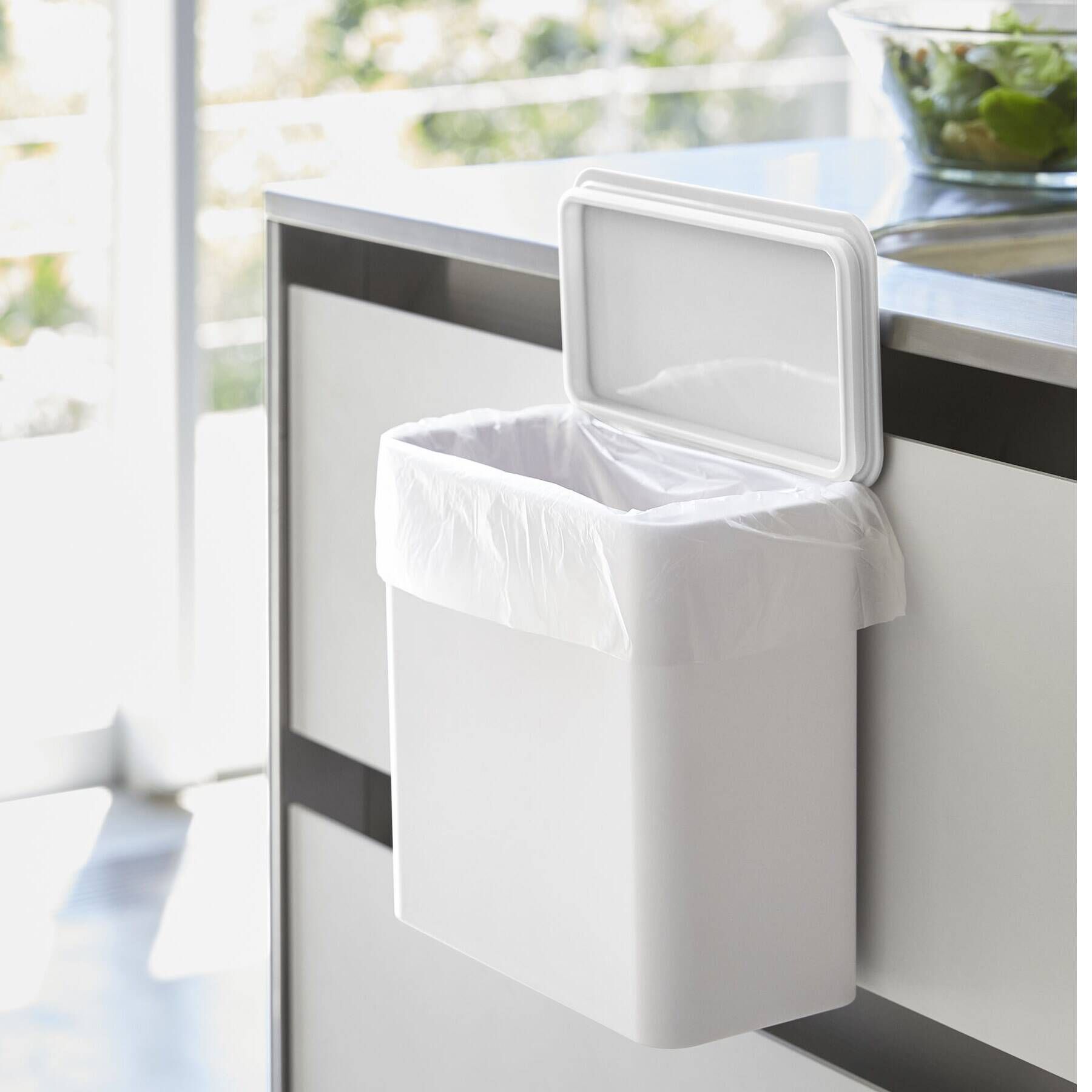 212 KITCHEN STORE「マグネット&シンク扉ゴミ箱 WH 山崎実業 ＜tower タワー＞」|食器・キッチングッズ|