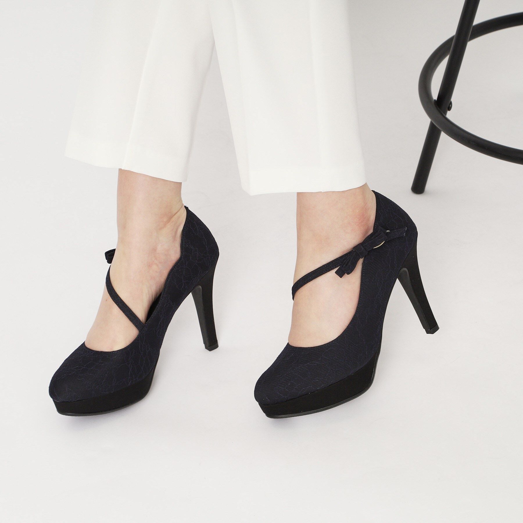 ESPERANZA「斜めストラップ厚底リボンパンプス 結婚式二次会 パーティー 24SS」|パンプス|