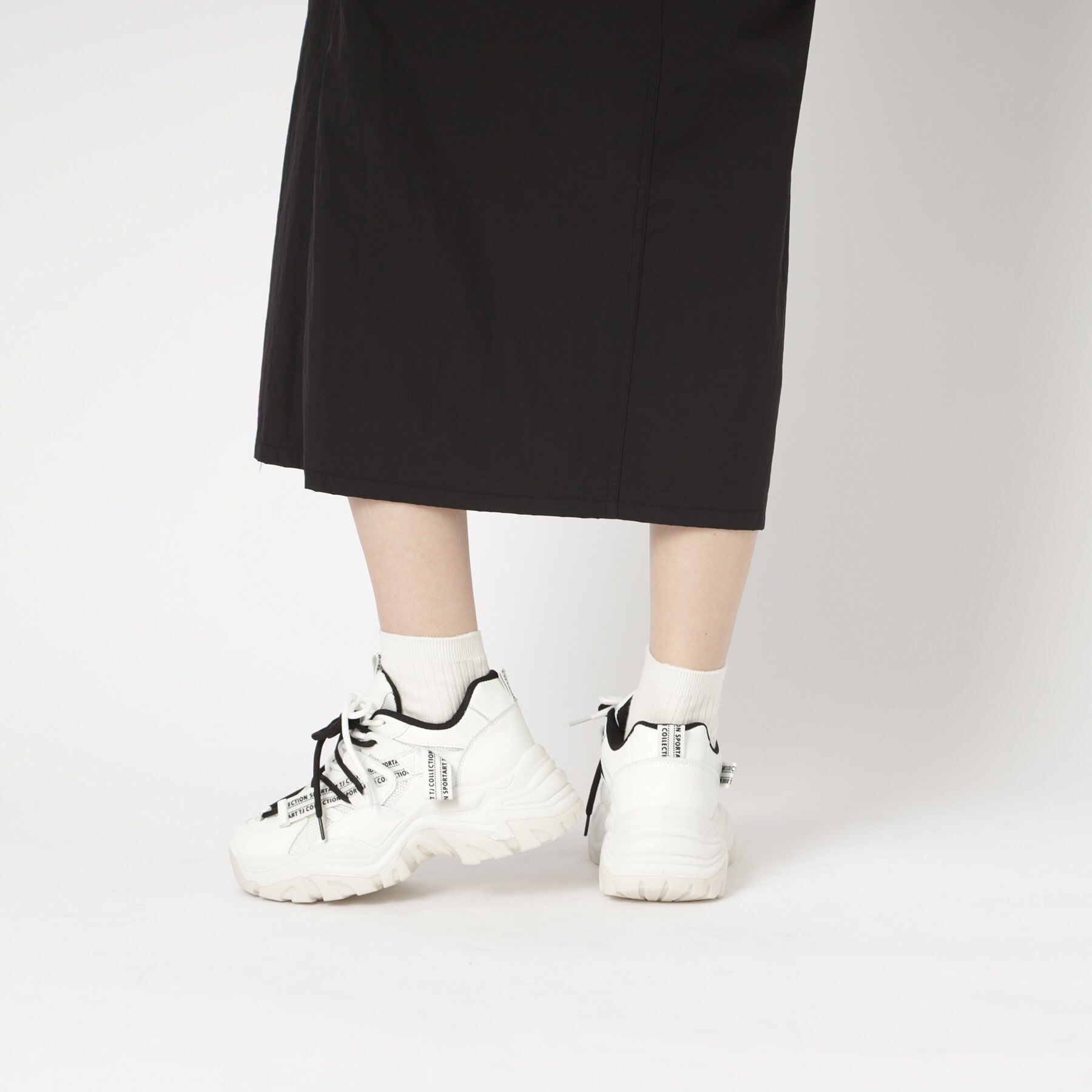 csT&P「厚底ロゴ柄ダッドスニーカー」|スニーカー|