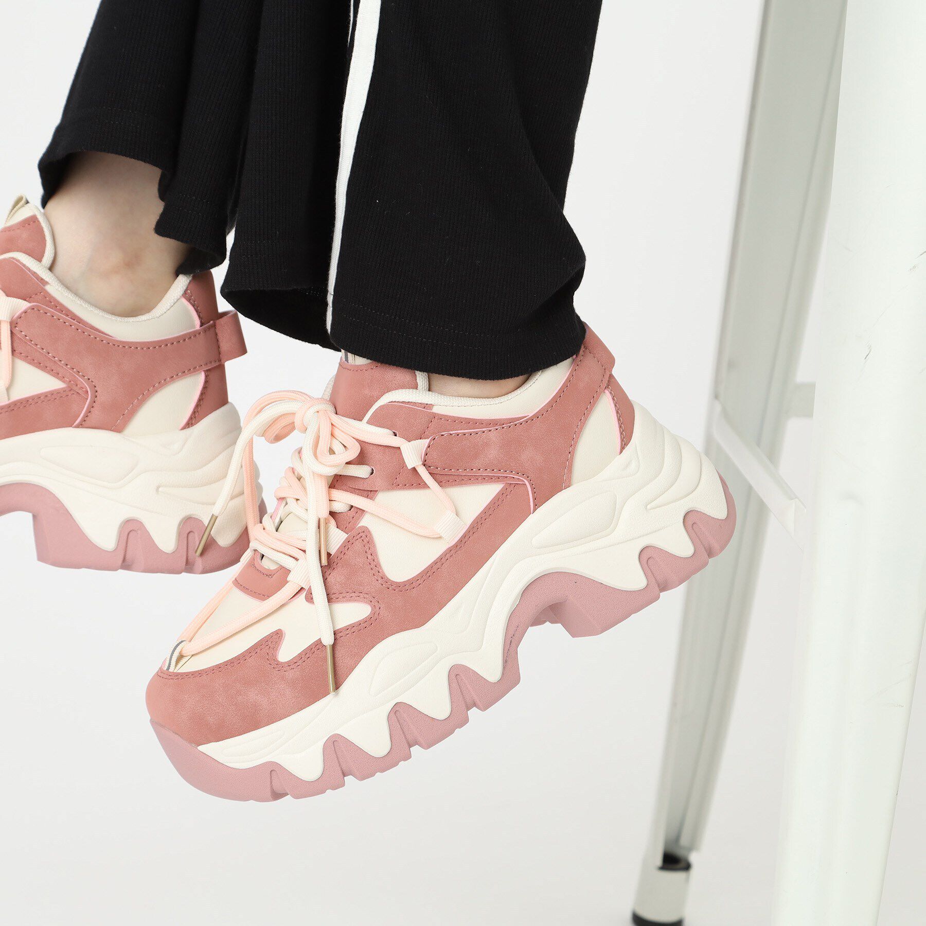 csT&P「厚底ダットカラーコンビスニーカー」|スニーカー|