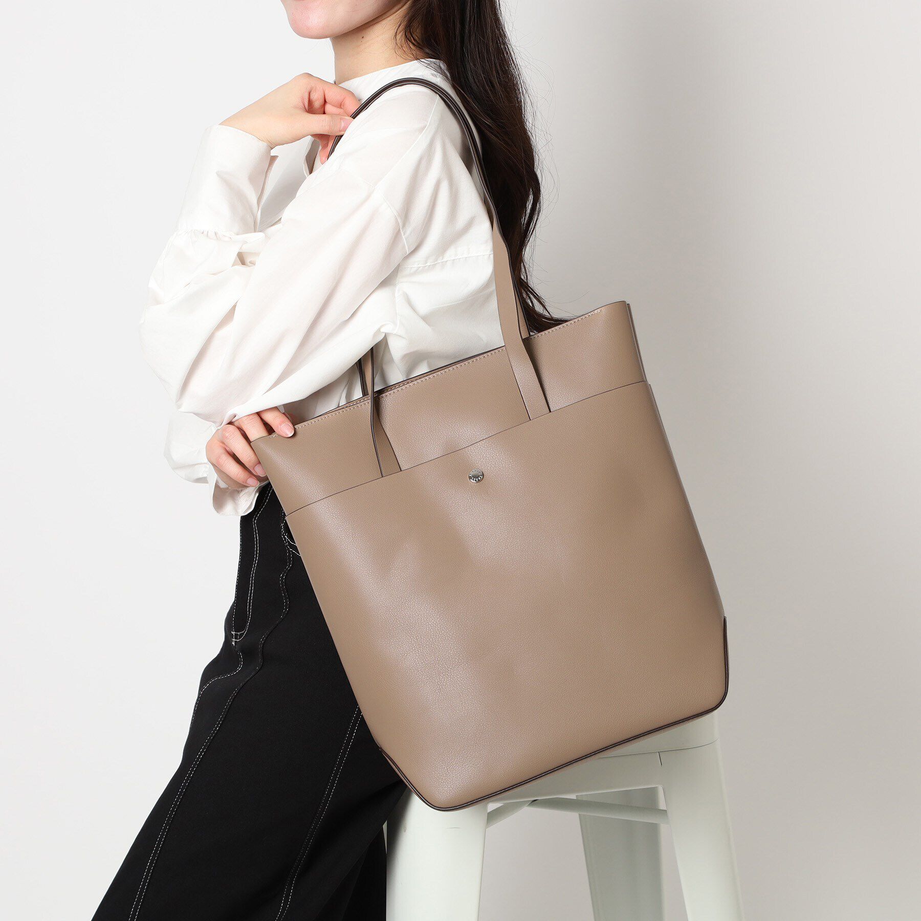 Ober Tashe「かるいかばん PC収納付き縦型トート」|トートバッグ|