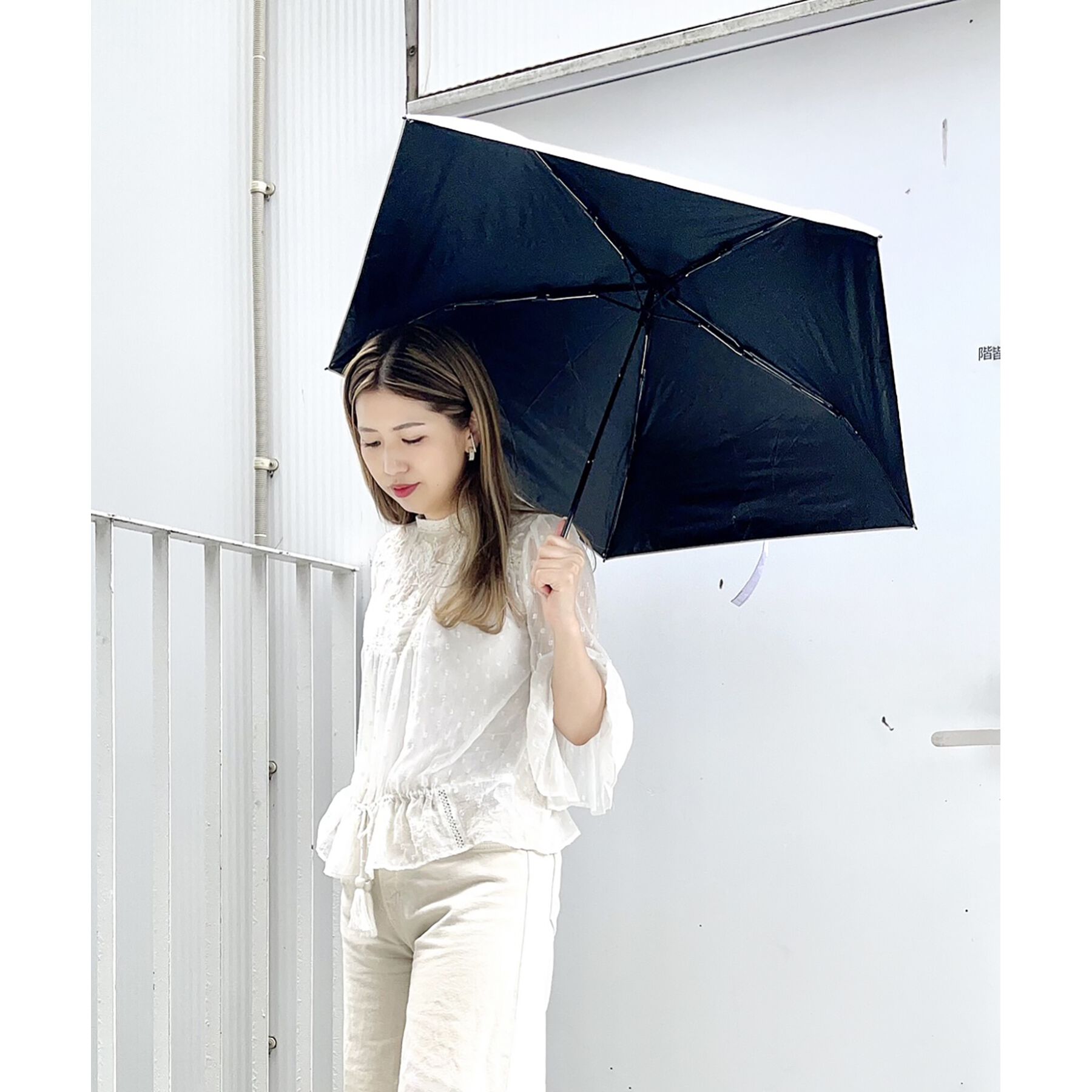 Ober Tashe「【軽量約120g/紫外線遮蔽率99.9％以上/遮光率99.9％以上/晴雨兼用/日傘/折りたたみ傘/U」|傘|