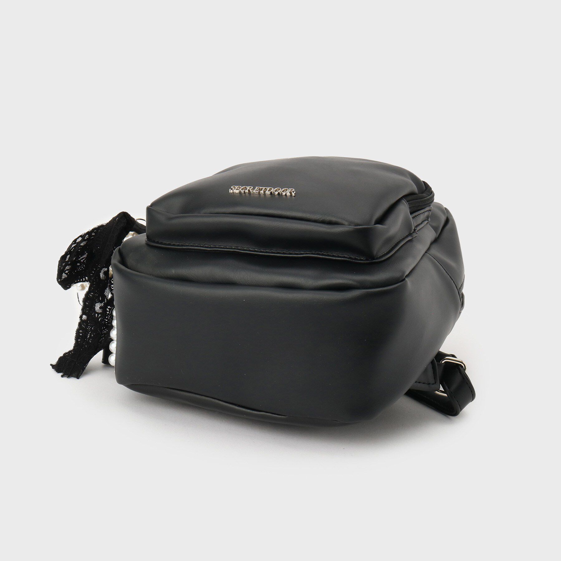 Ober Tashe「チャーム付きハートモチーフリュック」|リュック|