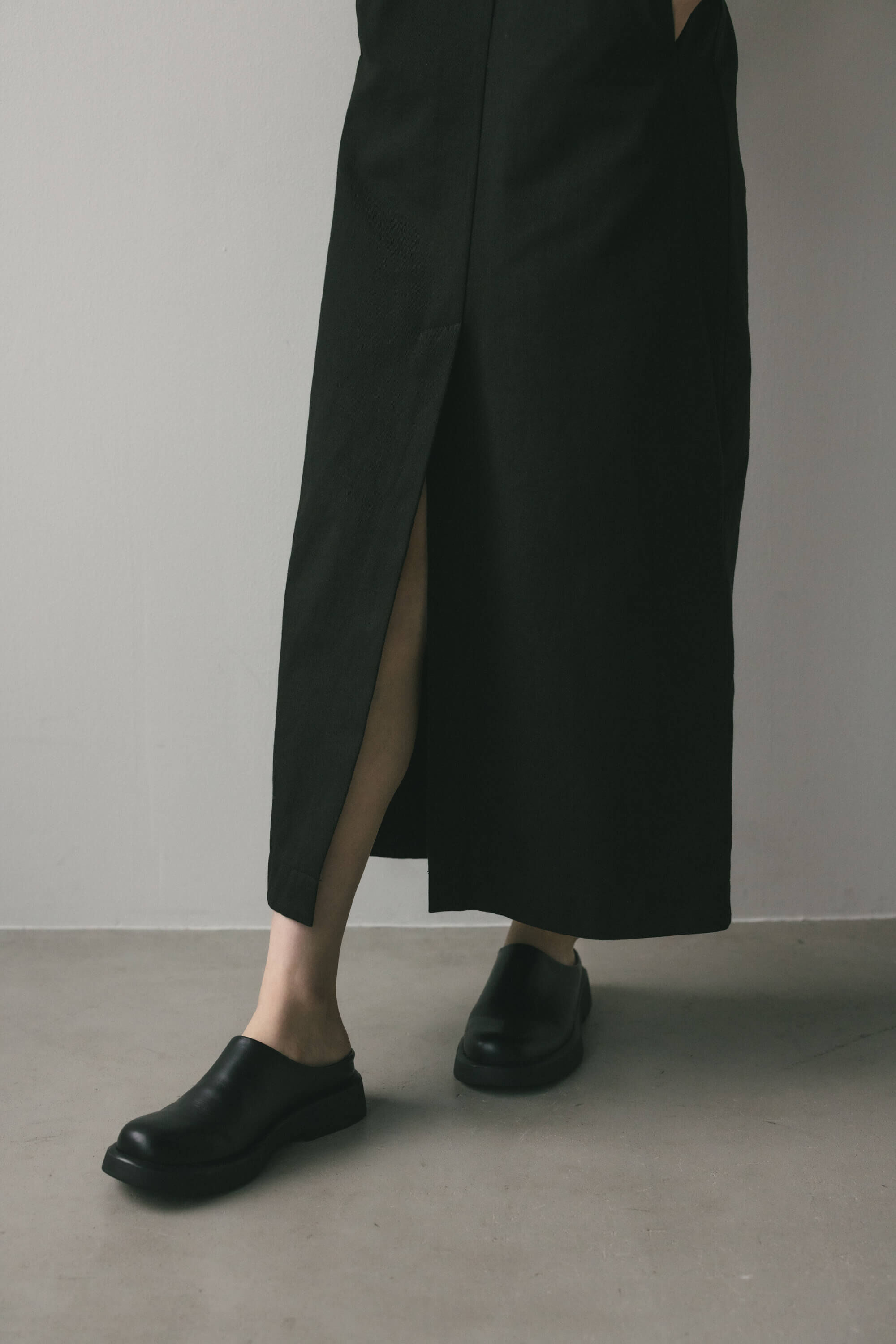 STYLEMIXER「ディープVジャンパースカート」|スカート|