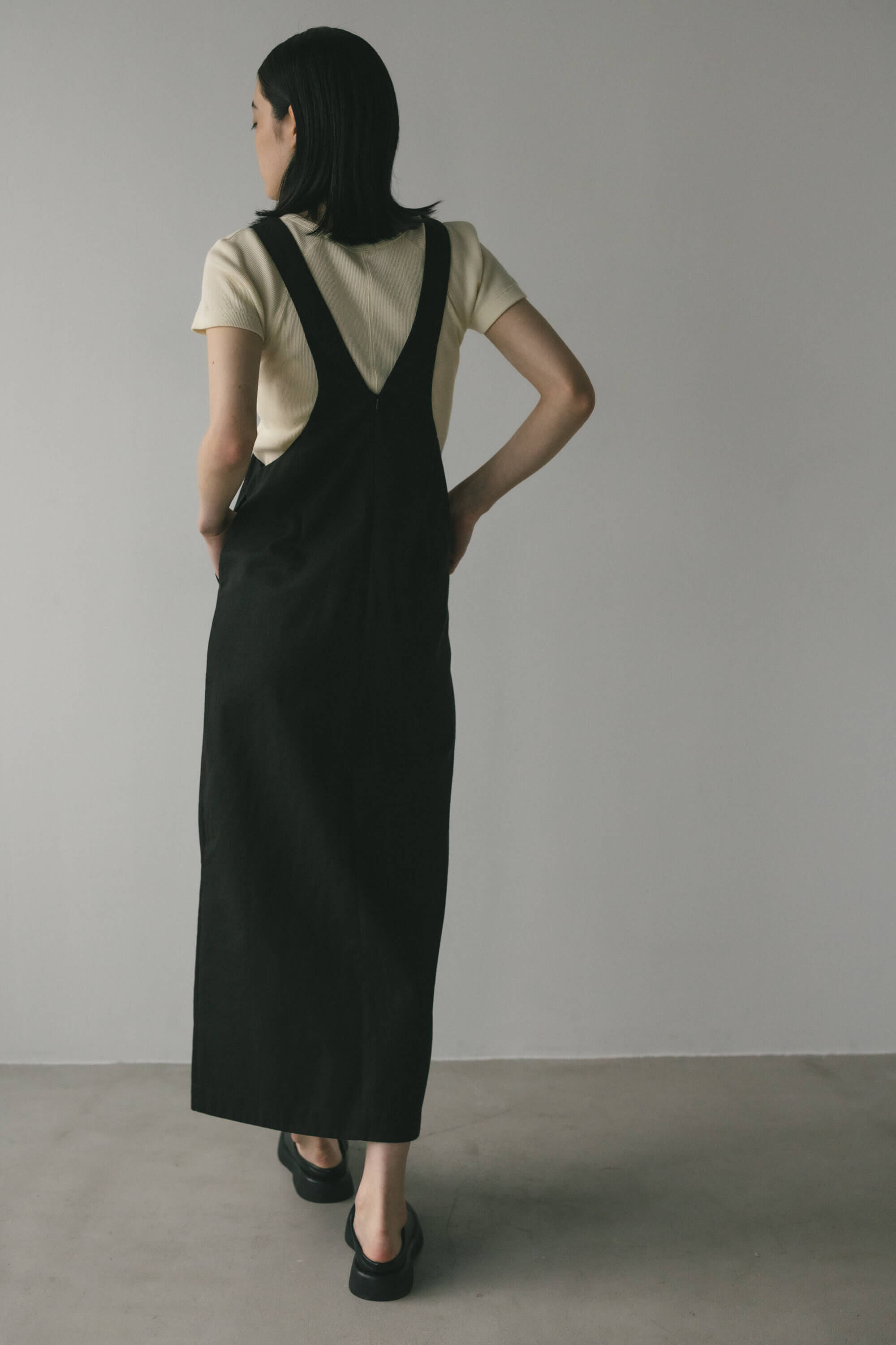 STYLEMIXER「ディープVジャンパースカート」|スカート|