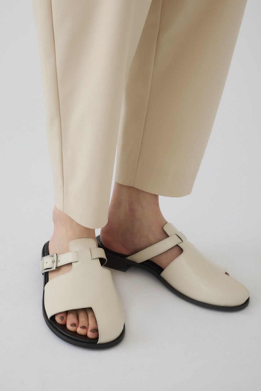 RIM.ARK 「Thumb leather flat sandal」|サンダル|