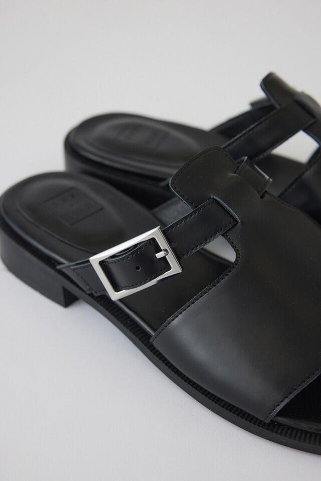 RIM.ARK 「Thumb leather flat sandal」|サンダル|