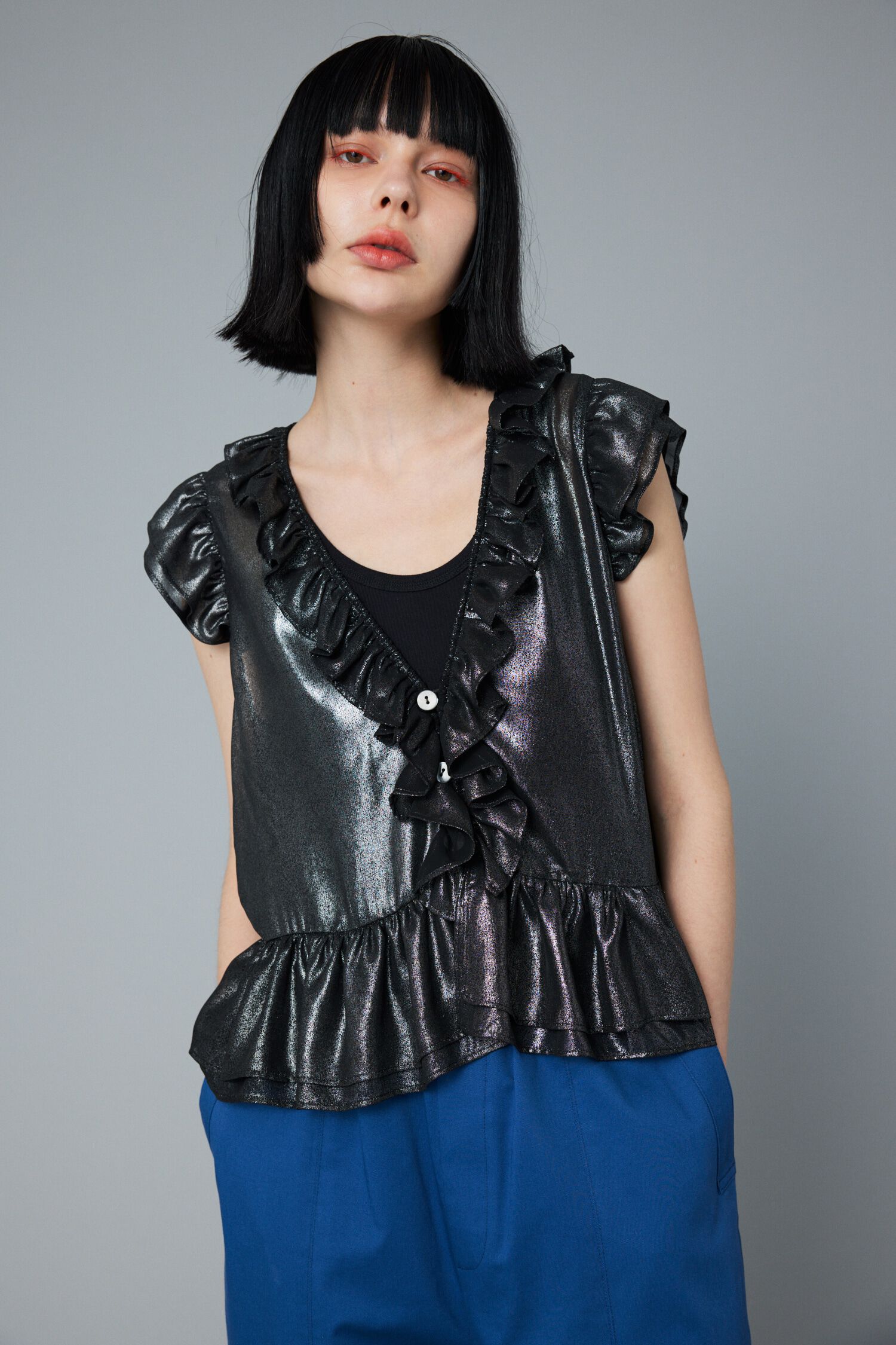 HeRIN.CYE「Many frill tops」|シャツ・ブラウス|BLK