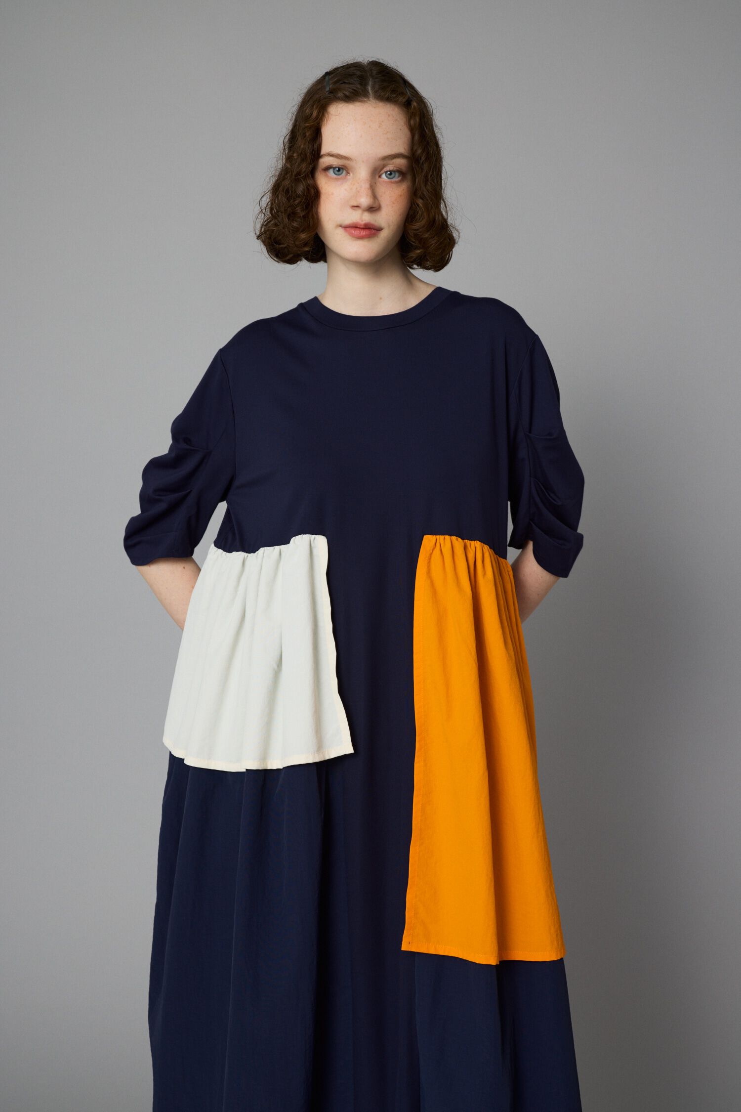 HeRIN.CYE「Tuck sleeve docking dress」|ワンピース|