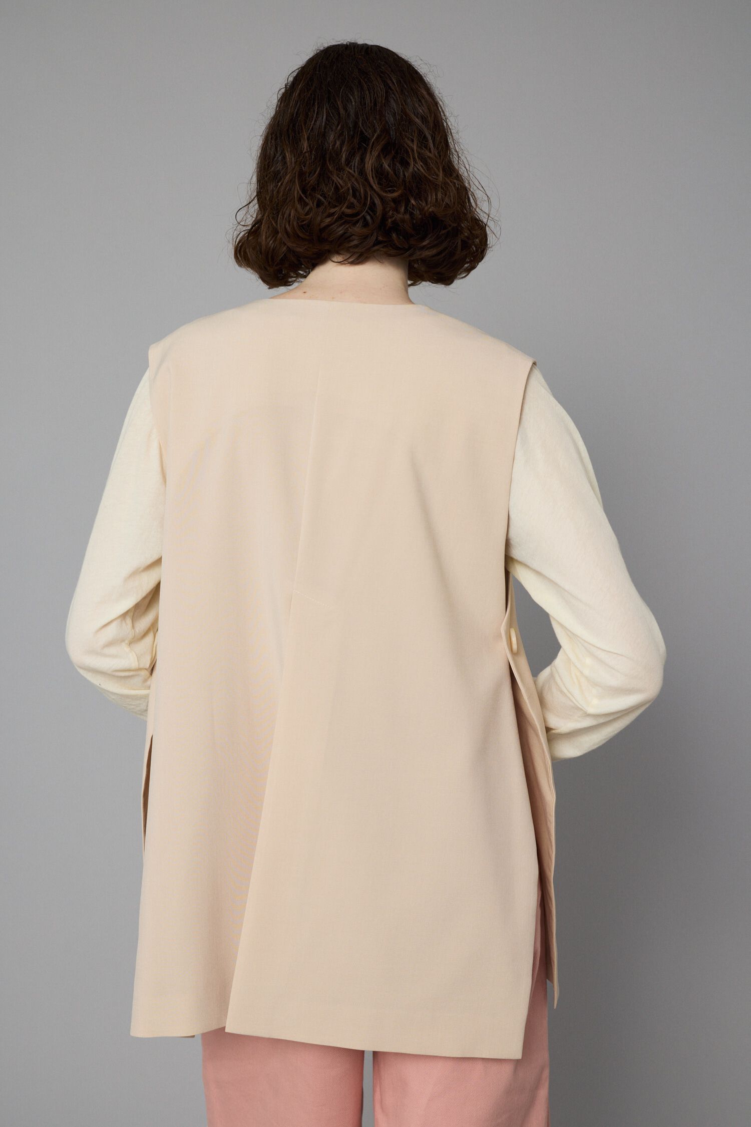 HeRIN.CYE「Many way vest」|シャツ・ブラウス|