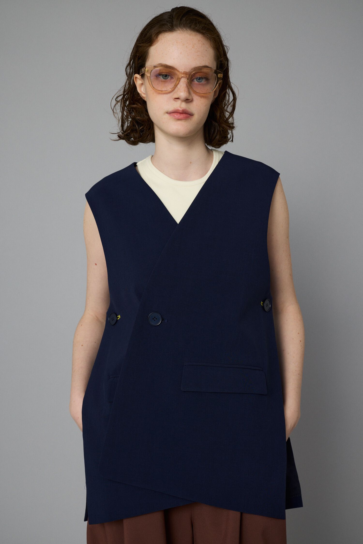 HeRIN.CYE「Many way vest」|シャツ・ブラウス|