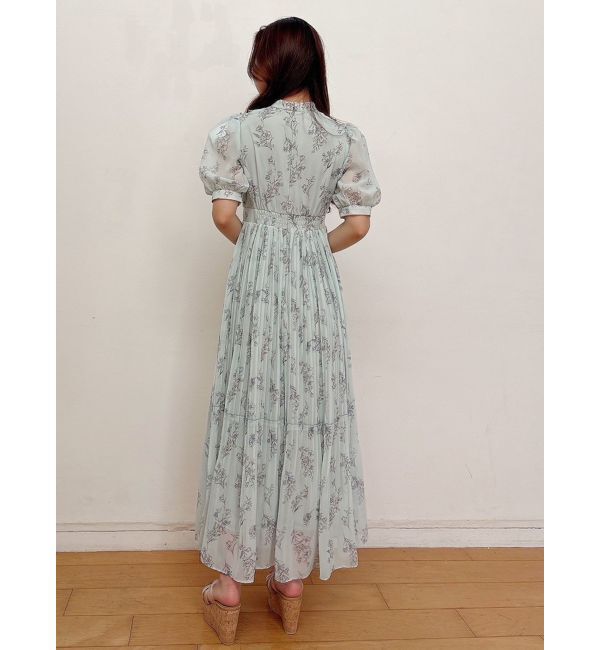 MERCURYDUO「花柄ラッフルプリーツティアードハーフスリーブワンピース」|ワンピース|