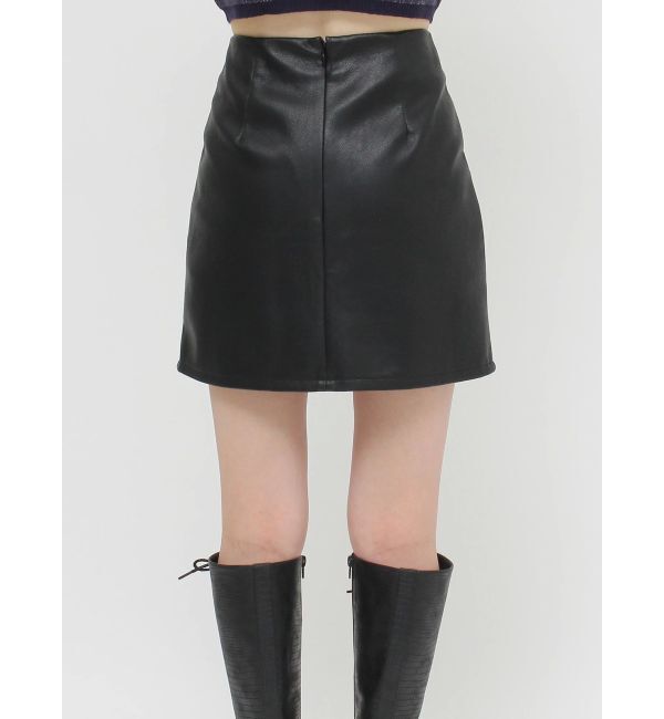 EVRIS「フェイクレザースタッズミニスカート」|スカート|