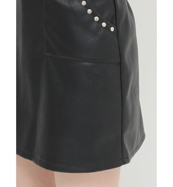 EVRIS「フェイクレザースタッズミニスカート」|スカート|