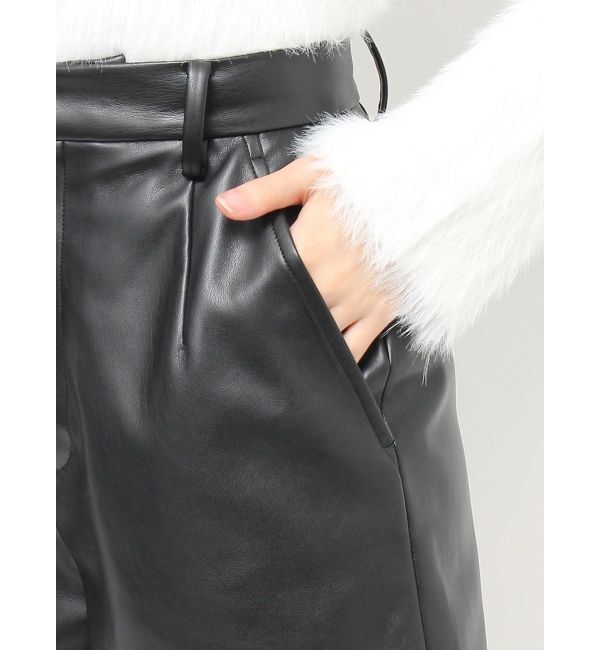 EVRIS「フェイクレザーハイウエストショートパンツ」|その他|