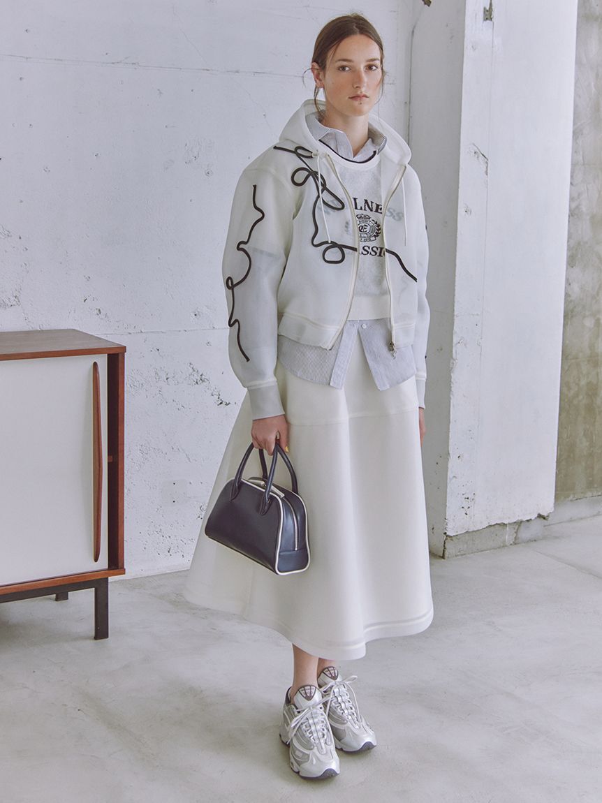 emmi atelier「ラインシアーダンボールジップフーディーブルゾン」|ブルゾン・スタジャン|