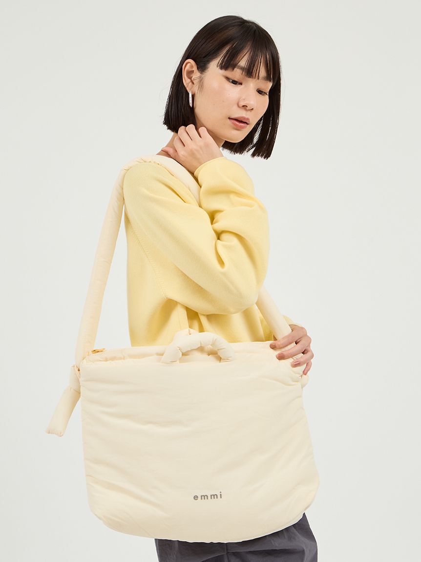 emmi atelier「【限定カラーあり】ナイロンパディングバッグ」|ショルダー・メッセンジャー|
