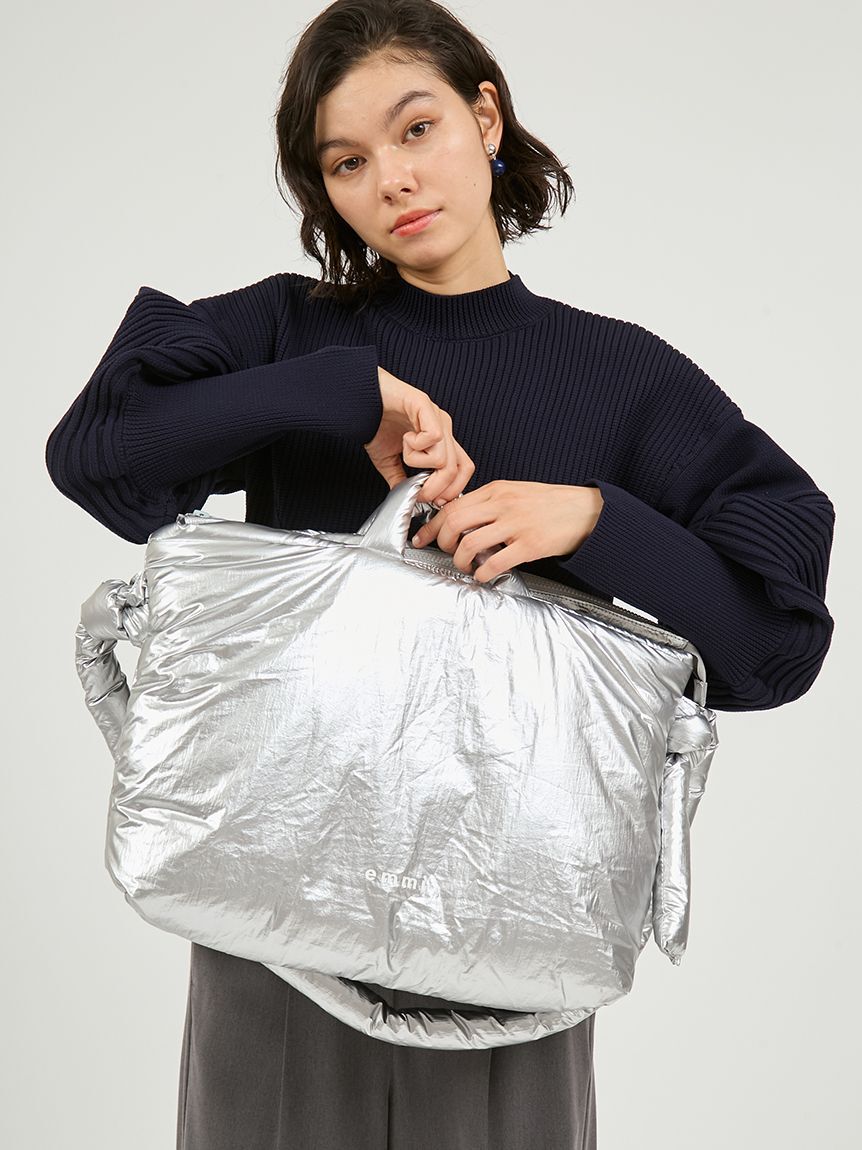 emmi atelier「【限定カラーあり】ナイロンパディングバッグ」|ショルダー・メッセンジャー|SLV