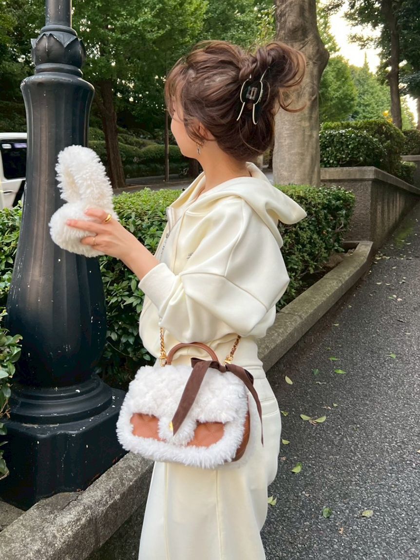 LILY BROWN「【LILY BROWN&times;MARY QUANT】デイジーチェーンショルダーバッグ(Hearts2Hearts着用)」|ショルダー・メッセンジャー|