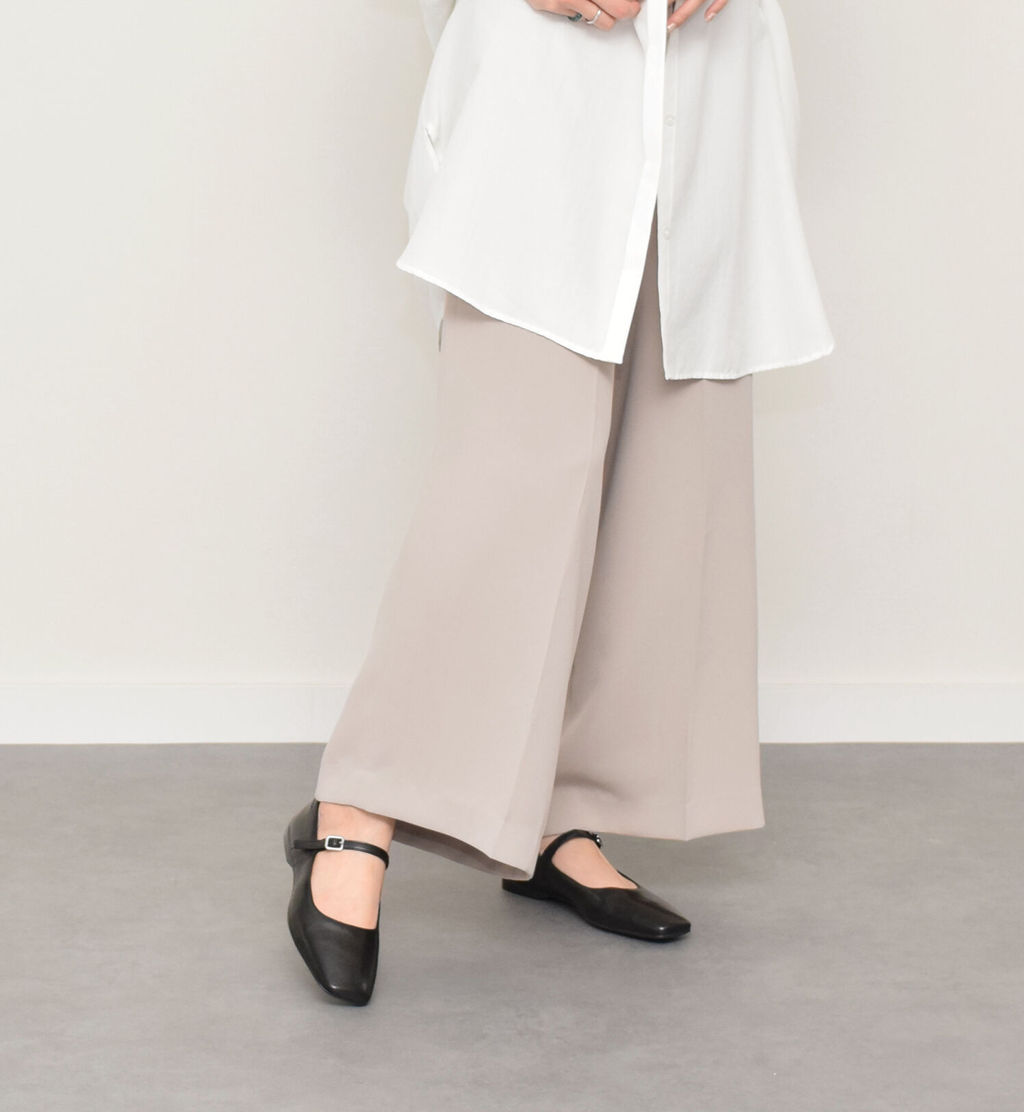 IMPORT SELECT「【VAGABOND】ワンストラップサケットフラットパンプス」|バレエシューズ|