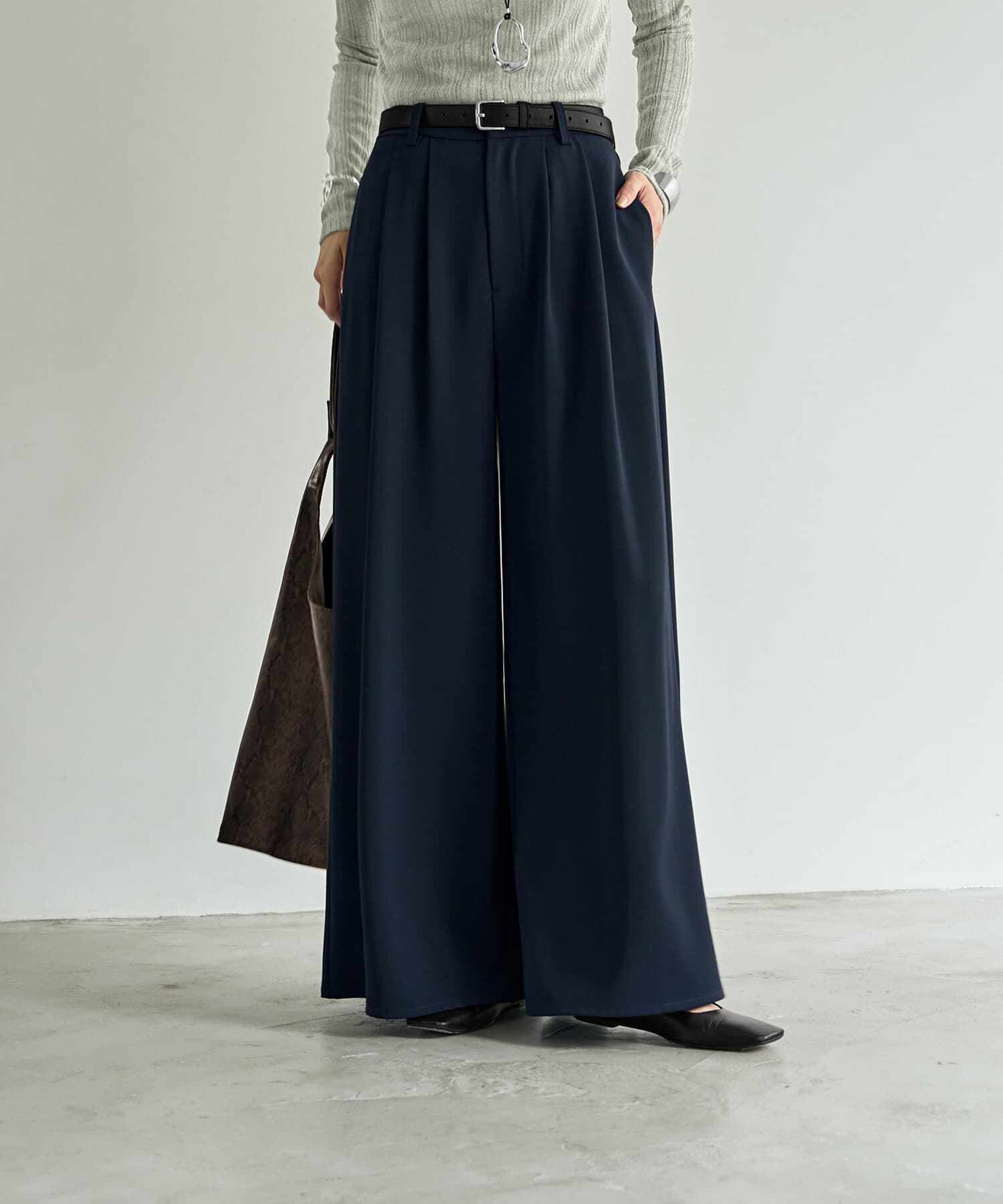 STYLE DELI「縦織り落ち感ワイドパンツ」|スラックス|