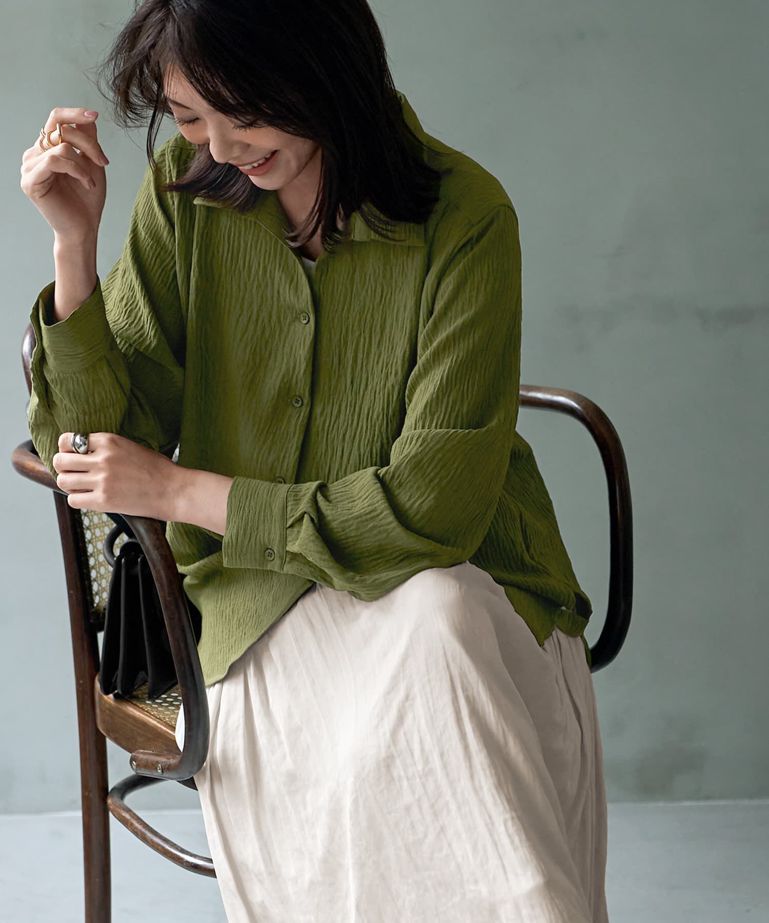 STYLE DELI「シボ入りガーゼ調V開きシャツ」|シャツ・ブラウス|