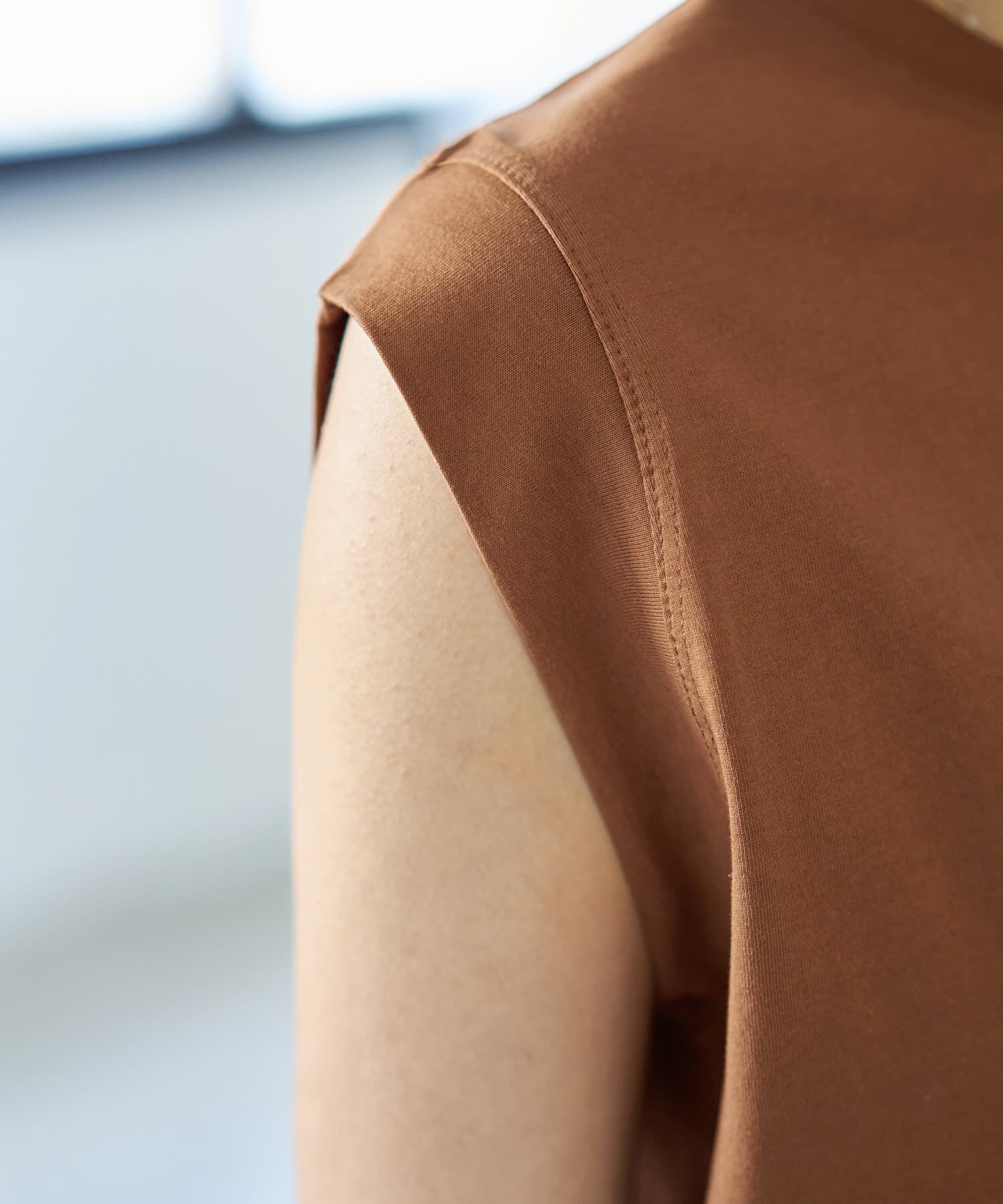 STYLE DELI「さらさらスムースなワイド幅ノースリトップス」|Tシャツ・カットソー|