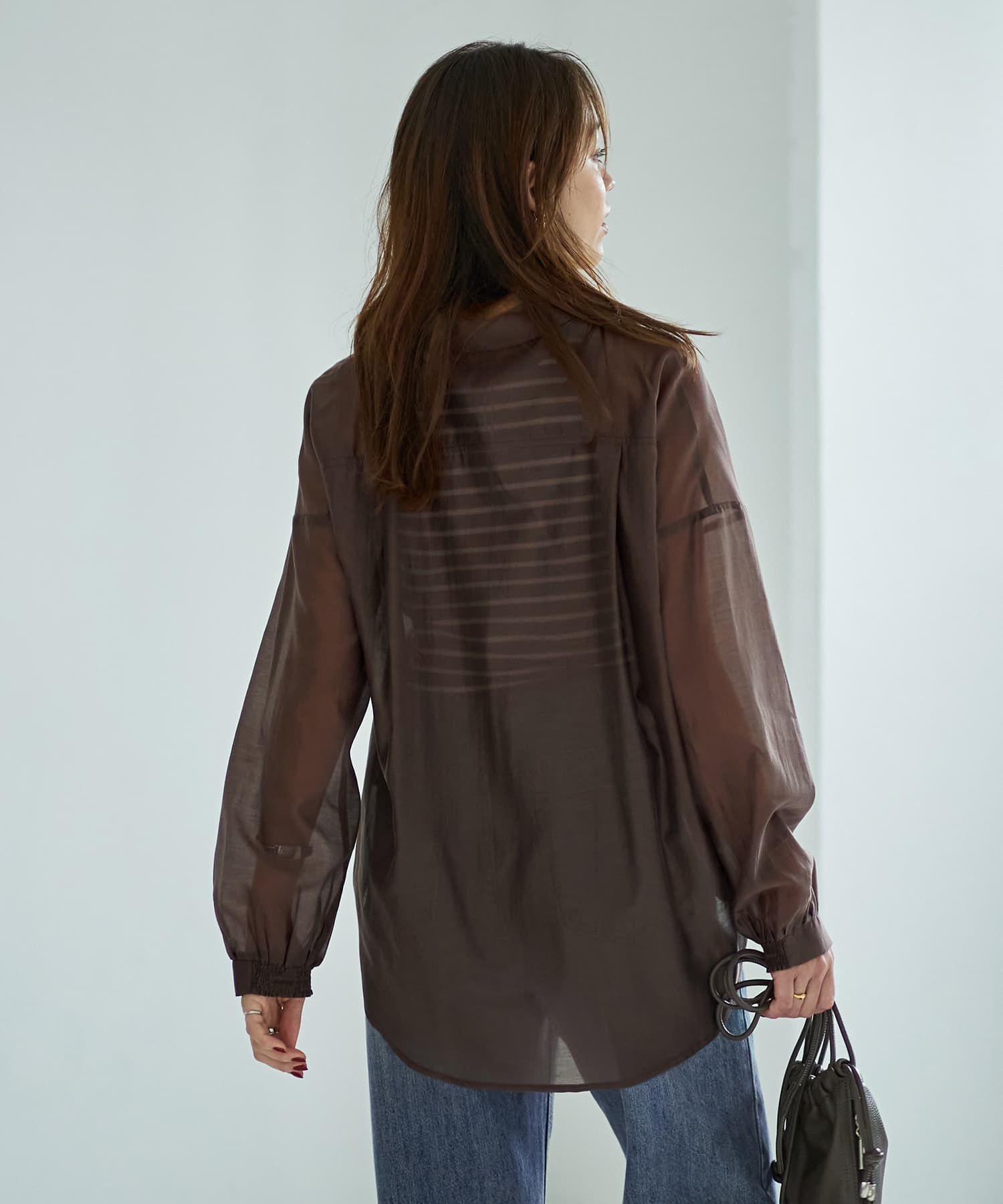 STYLE DELI「【袖口がゴムで便利な】微シアー微光沢シャツ」|シャツ・ブラウス|