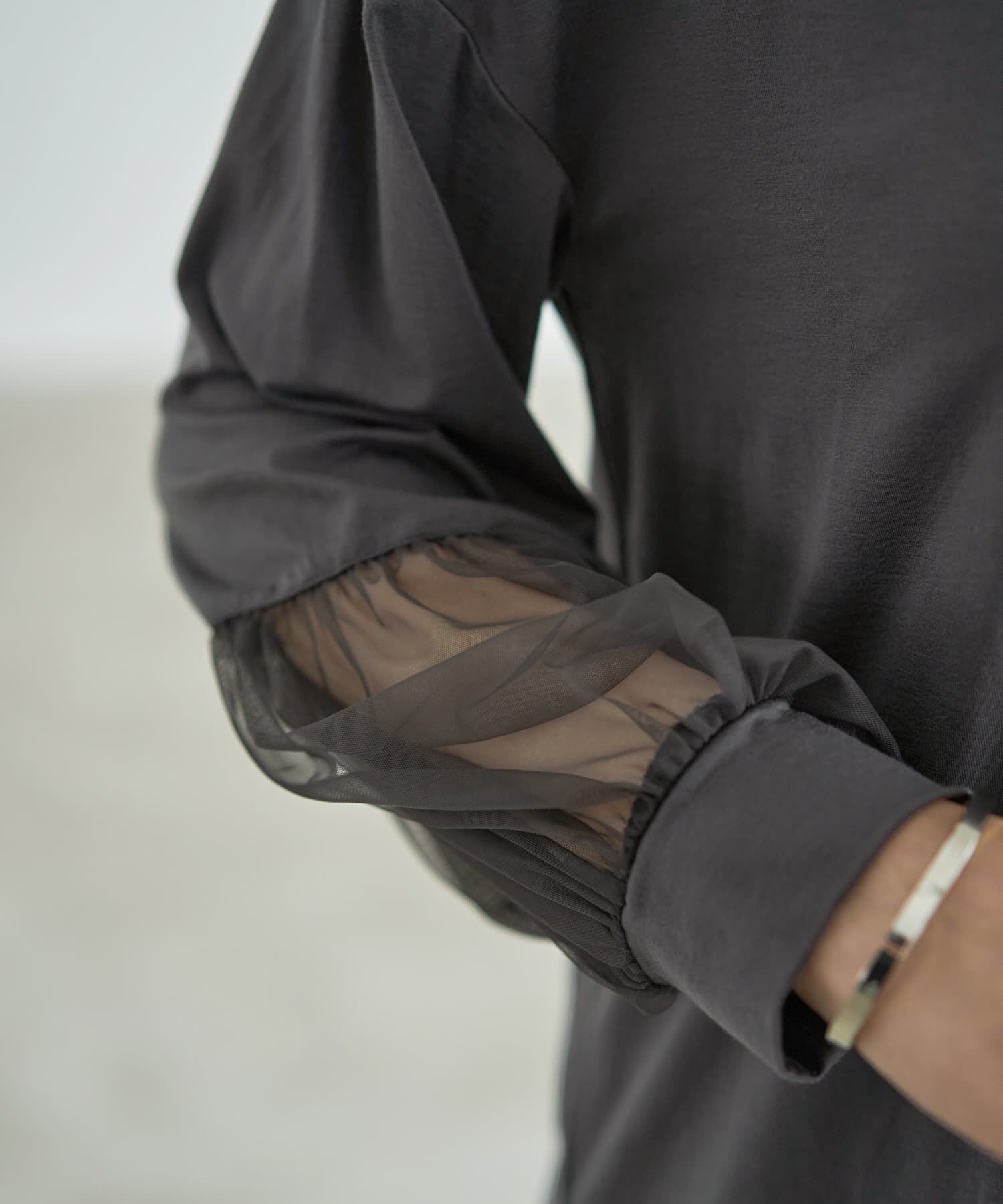 STYLE DELI「【Made in JAPAN】部分チュールのとろけるカットソートップス」|Tシャツ・カットソー|