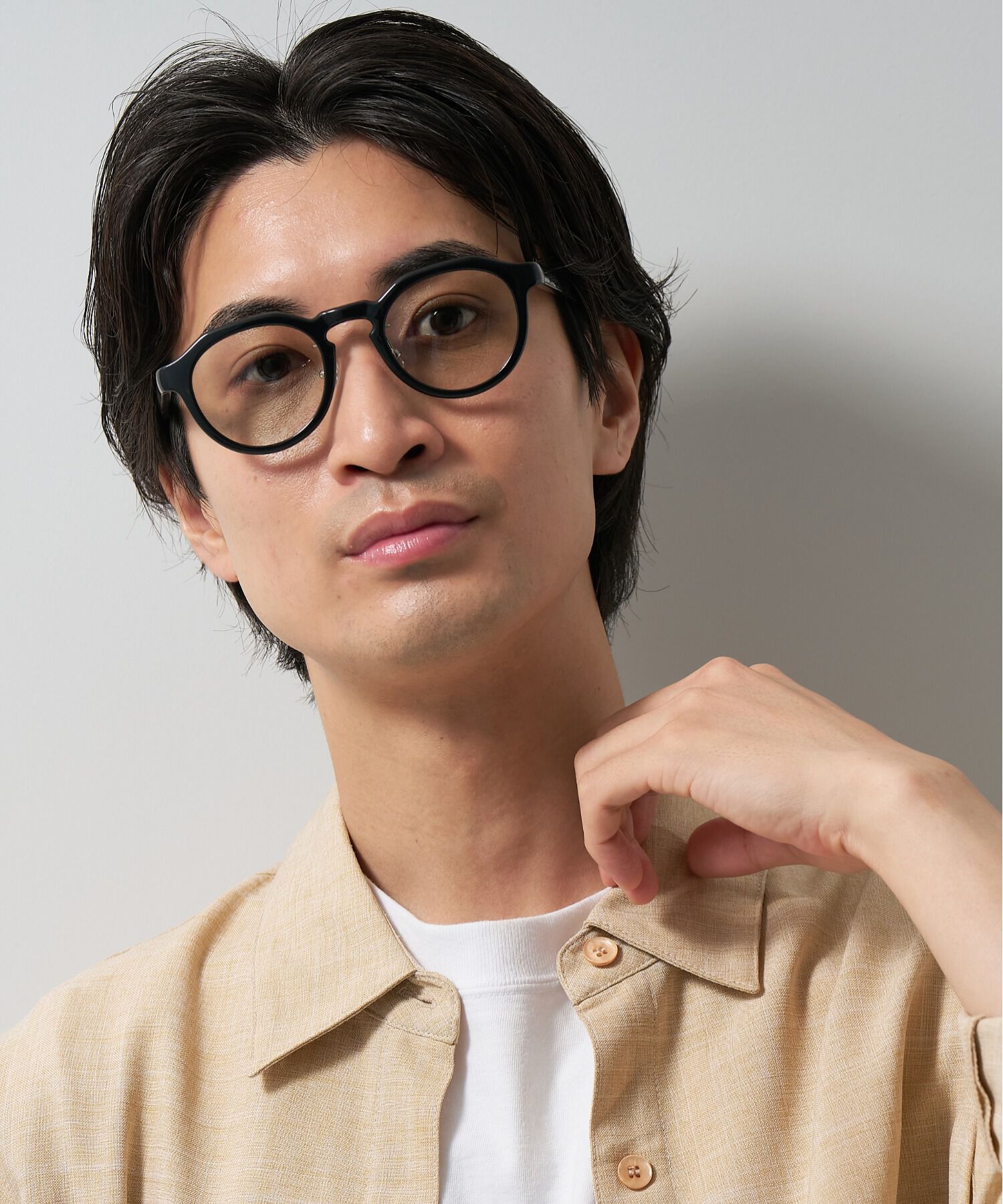  「ボストン型 調光サングラス｜紫外線対策｜レンズの色が変わるサングラス｜Zoff | UNITED ARROWS Wellness」|サングラス|