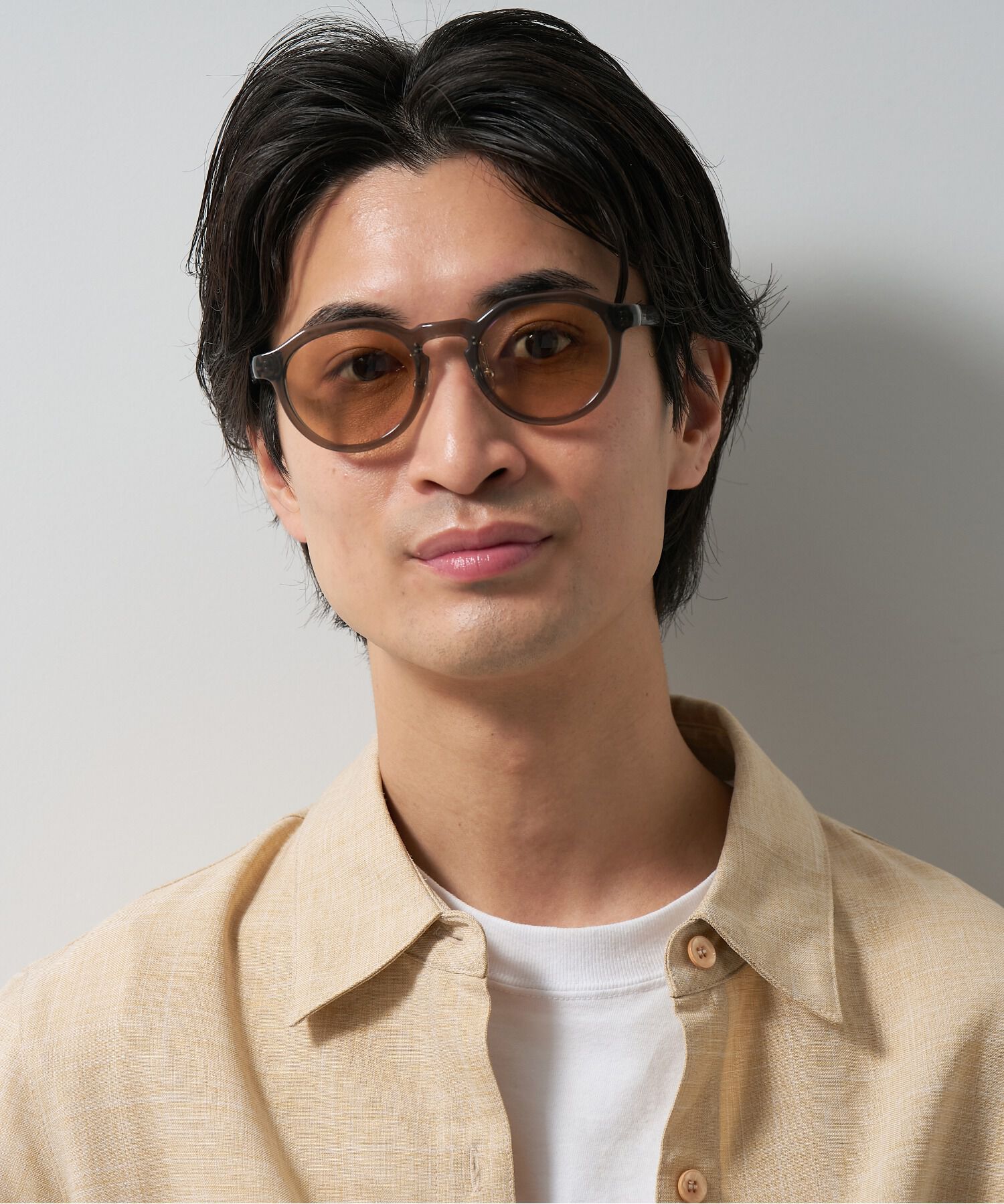  「ボストン型 調光サングラス｜紫外線対策｜レンズの色が変わるサングラス｜Zoff | UNITED ARROWS Wellness」|サングラス|