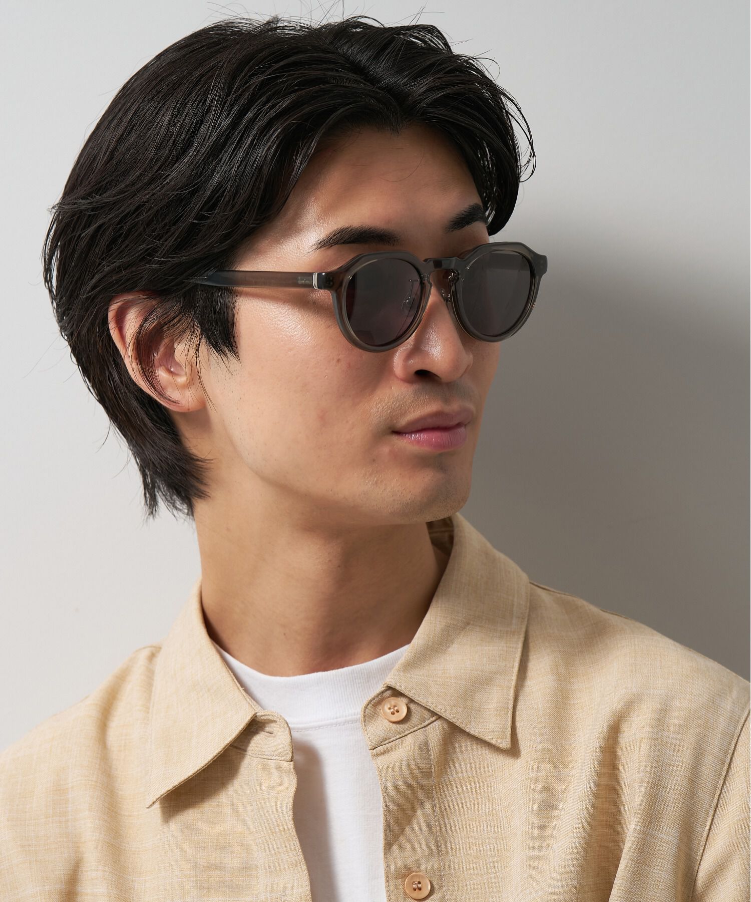  「ボストン型 調光サングラス｜紫外線対策｜レンズの色が変わるサングラス｜Zoff | UNITED ARROWS Wellness」|サングラス|