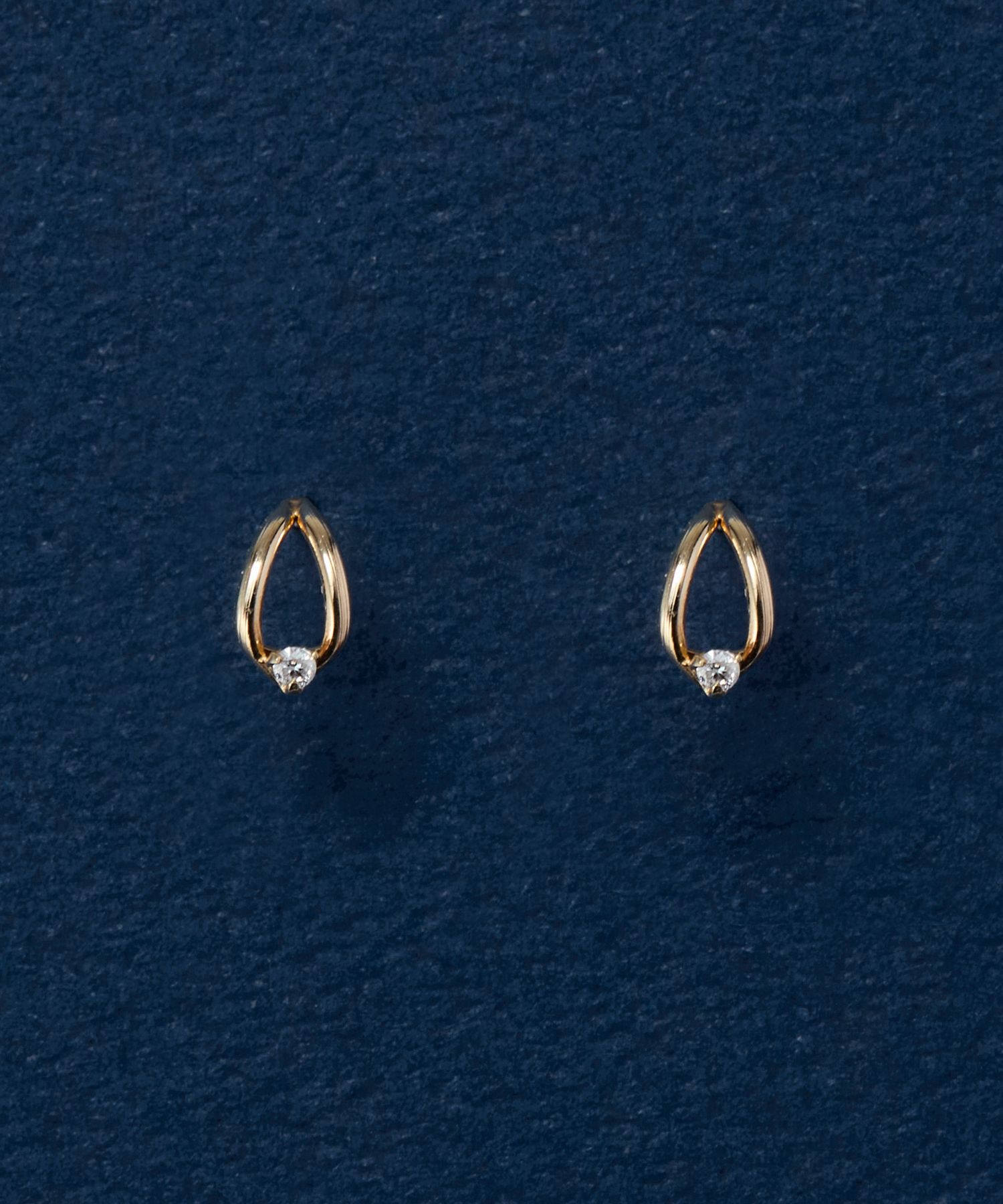 Phoebe「【K10】リーフダイヤモンドピアス/BOX付き」|ピアス|