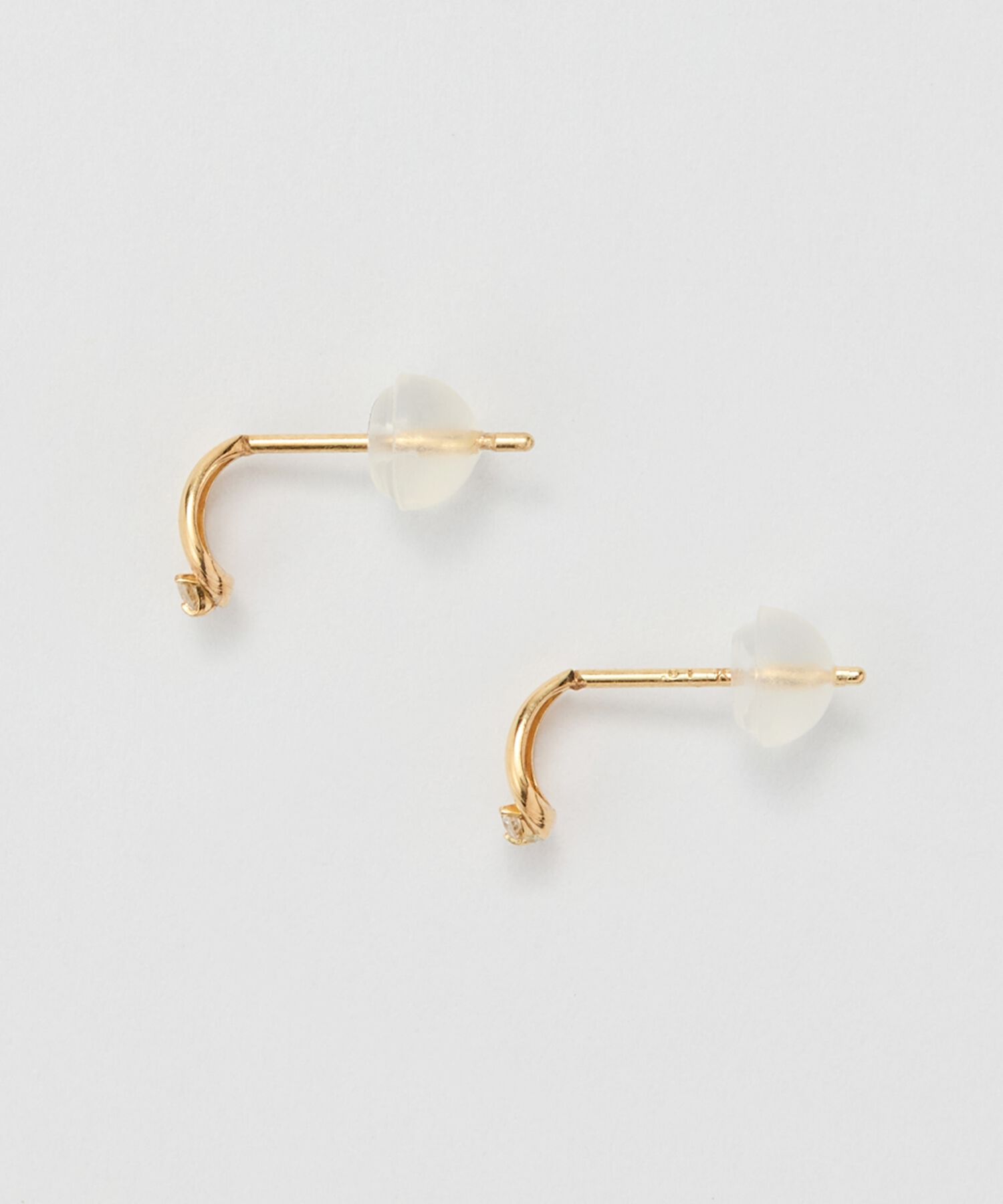 Phoebe「【K10】リーフダイヤモンドピアス/BOX付き」|ピアス|