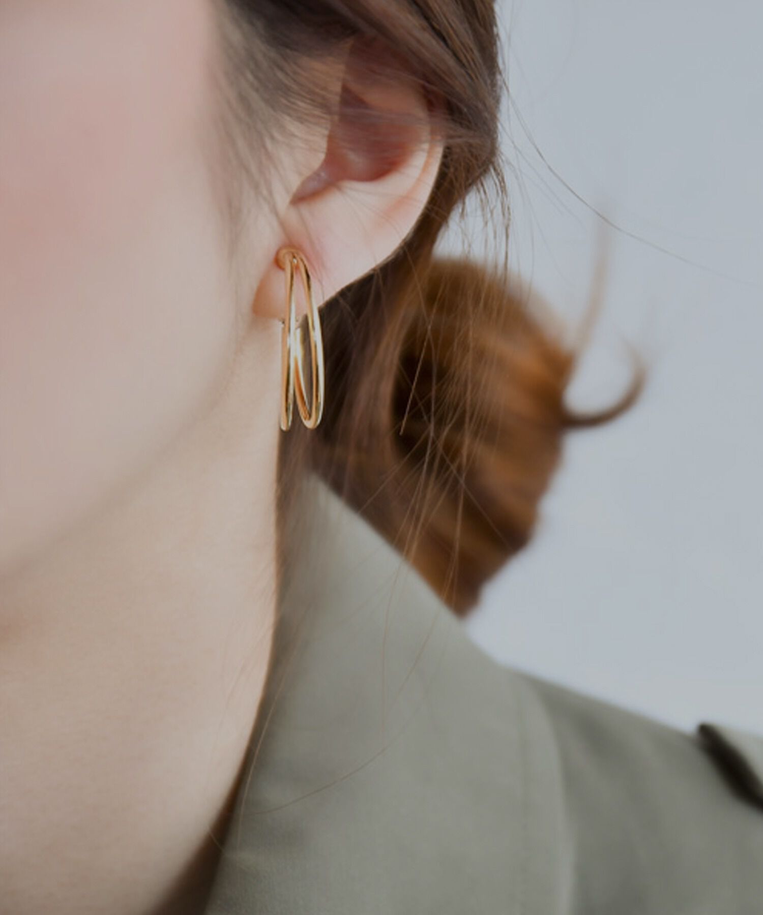 Phoebe「≪雑誌掲載≫ダブルラインフープイヤリング」|イヤリング|