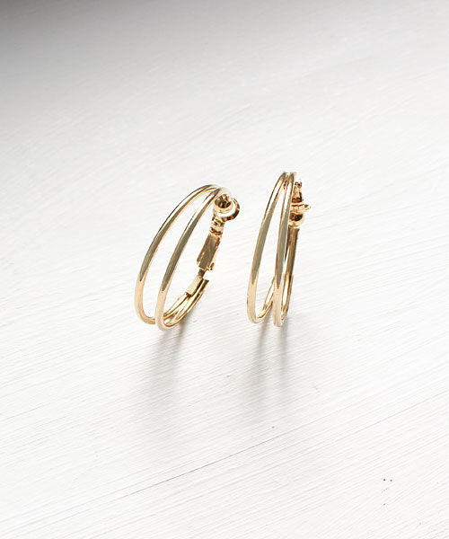 Phoebe「≪雑誌掲載≫ダブルラインフープイヤリング」|イヤリング|