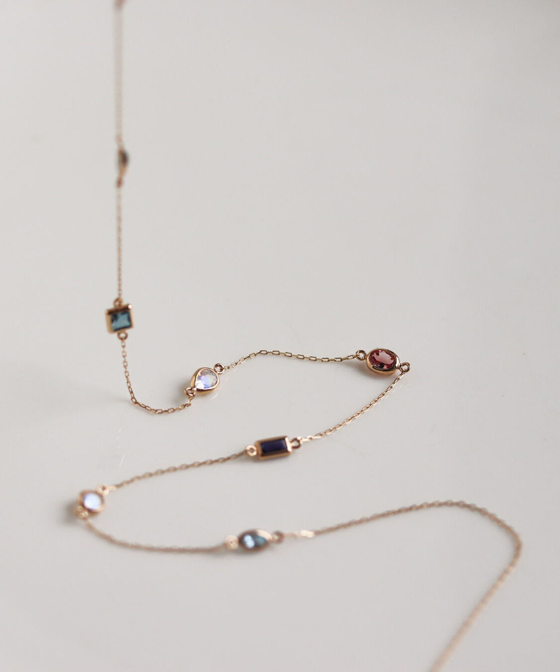  「マルチカラー ストーン ネックレス | K10YG」|ネックレス|