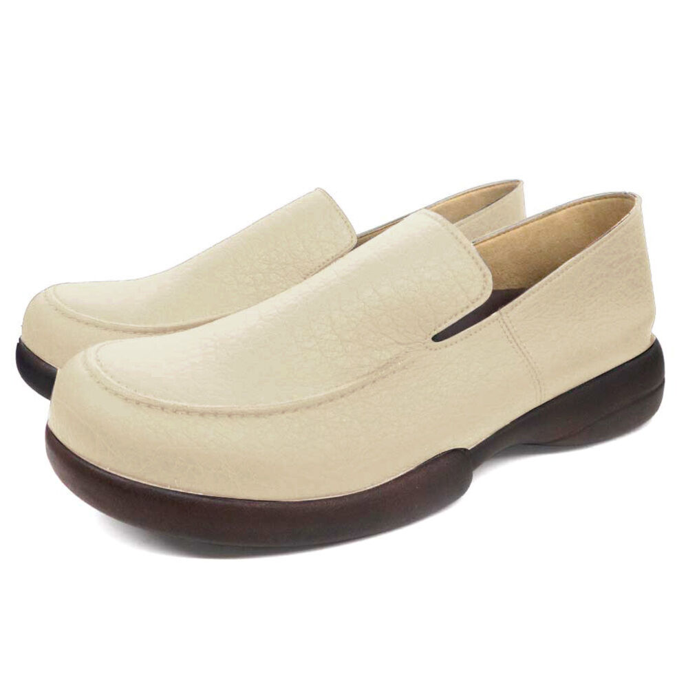 BACKYARD FAMILY「リゲッタ 靴 Regetta R-277M 通販 メンズ ドライビングシューズ」|スリッポン|ホワイト1