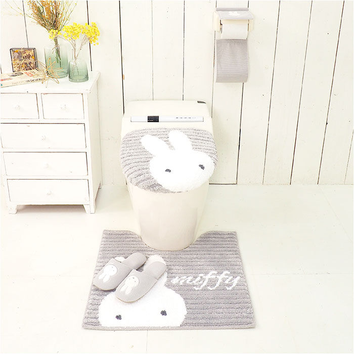 BACKYARD FAMILY「センコー トイレマット キャラクター 通販 トイレ マット 標準 58&times;60 かわいい おしゃれ」|トイレタリー・ランドリーグッズ|