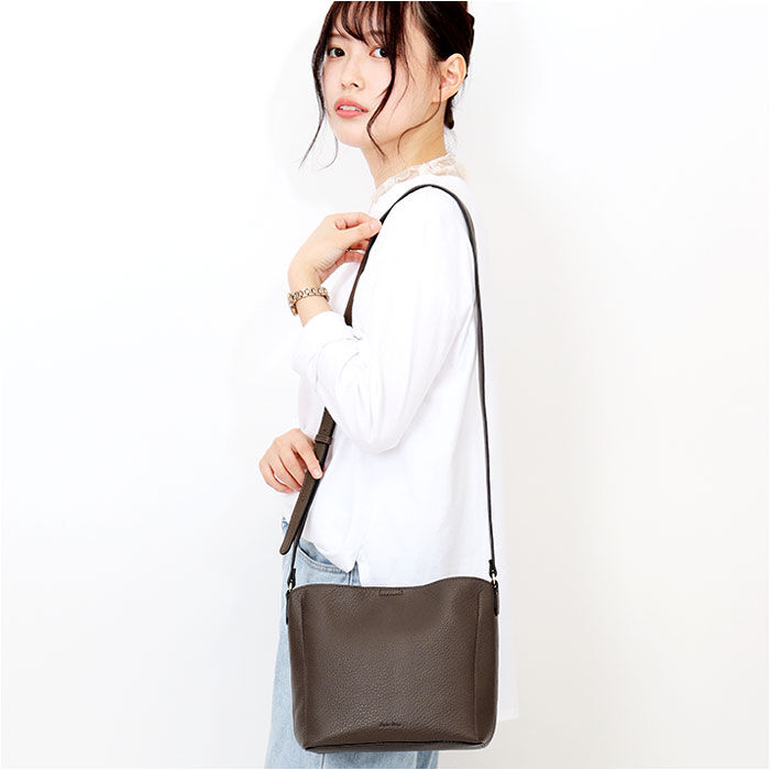 BACKYARD FAMILY「レガートラルゴ ショルダーバッグ LH-D1372 通販 Legato Largo」|ショルダー・メッセンジャー|