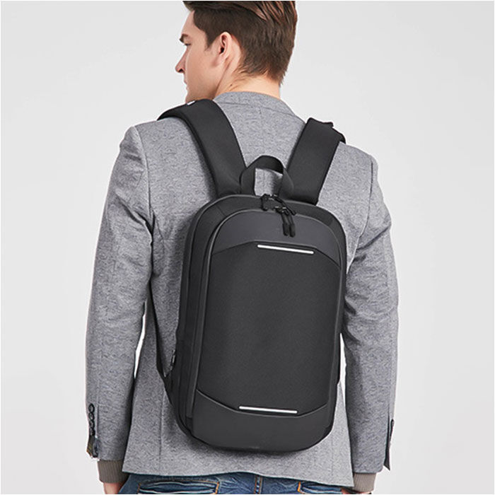 BACKYARD FAMILY「ビジネスリュック メンズ 大容量 通販 ビジネスバッグ リュック バックパック デイパック」|リュック|