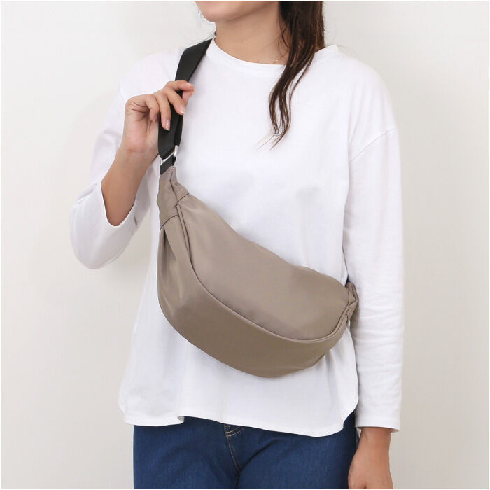 BACKYARD FAMILY「ショルダーバッグ Rename バッグ 通販 レディース リネーム ボディバッグ バック 肩掛け」|ショルダー・メッセンジャー|