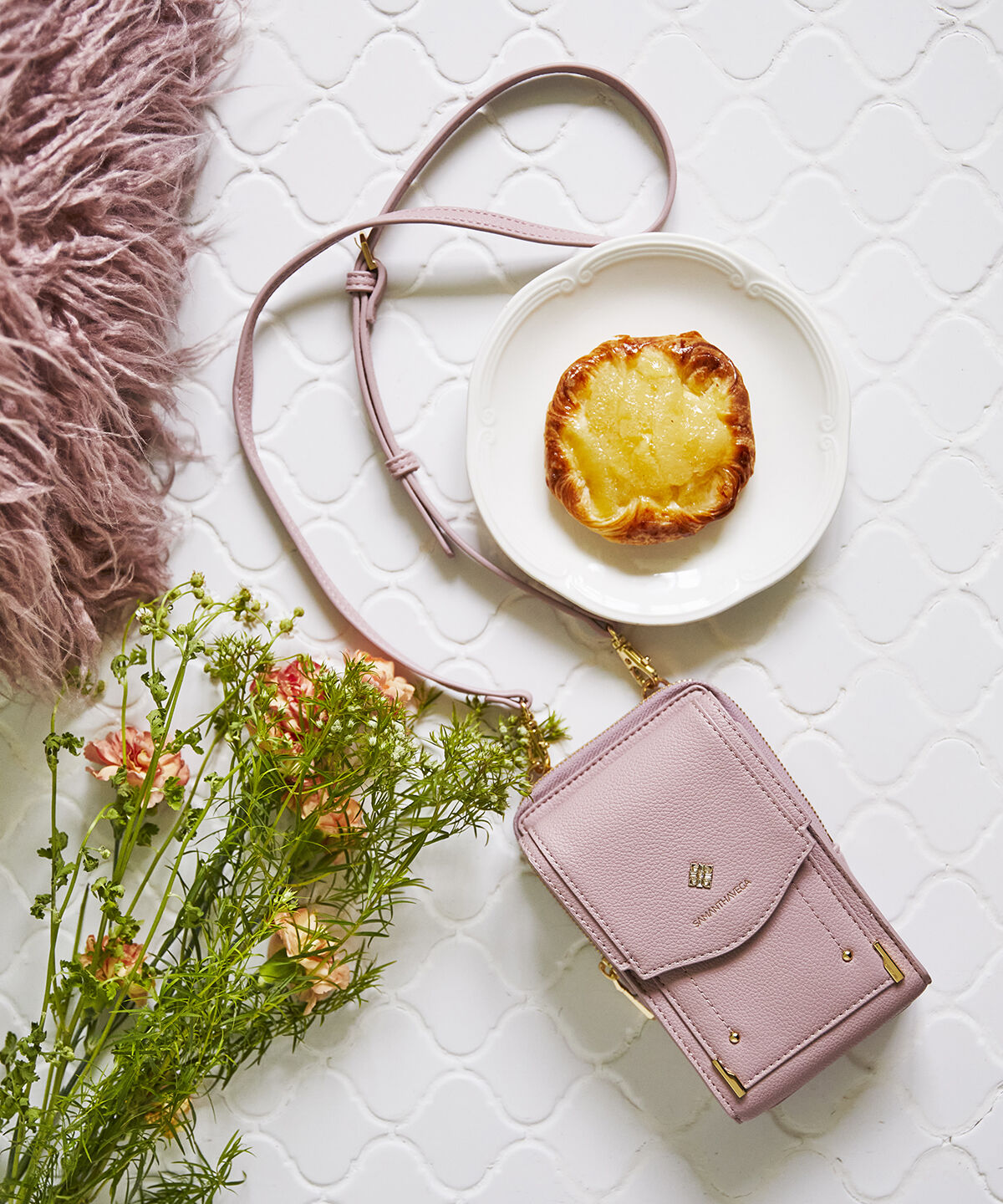 Samantha Vega「ダイヤカットスマホショルダーバッグ」|ショルダー・メッセンジャー|