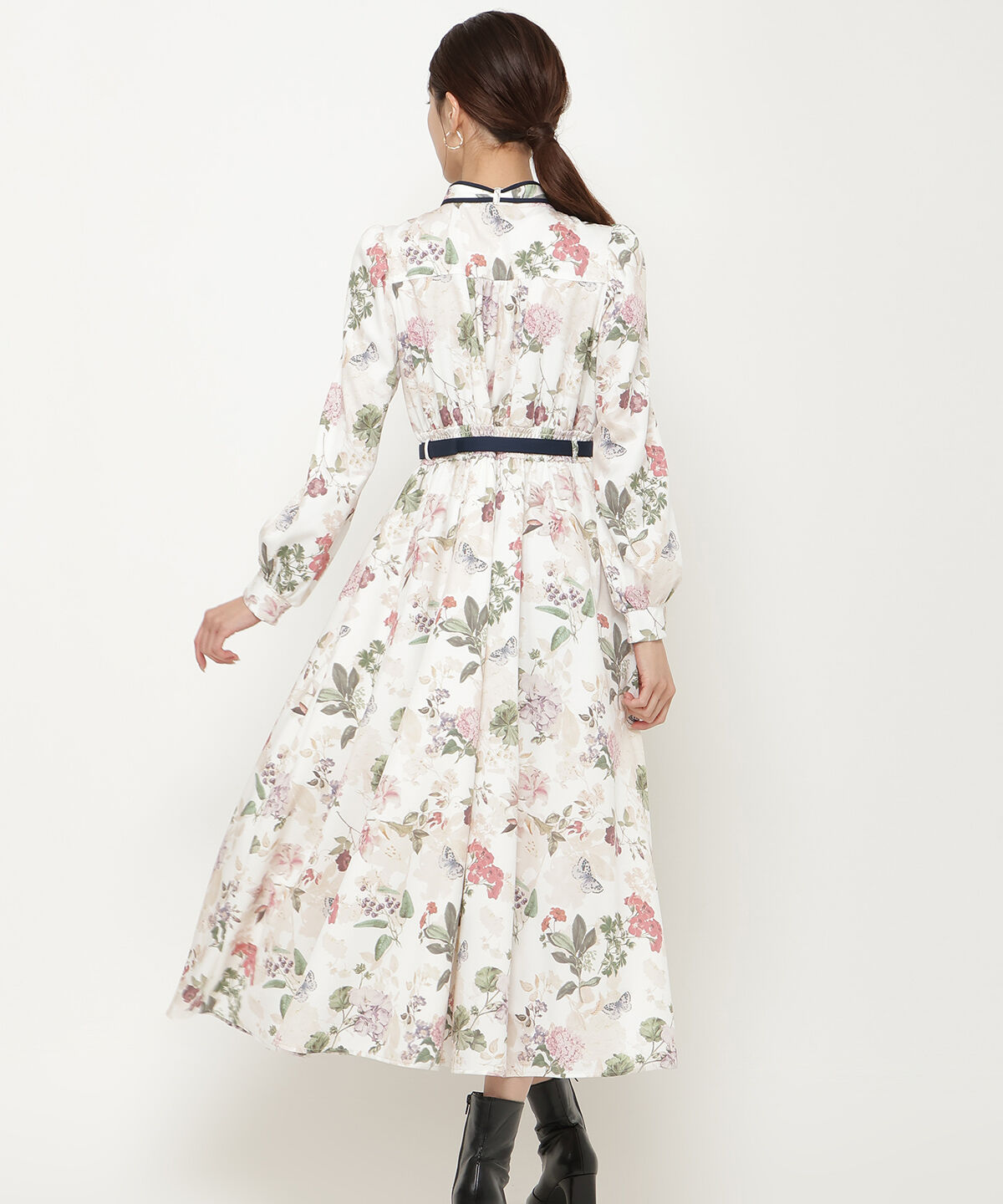 アンドクチュール「フラワーガーデンプリントワンピース」|ワンピース|