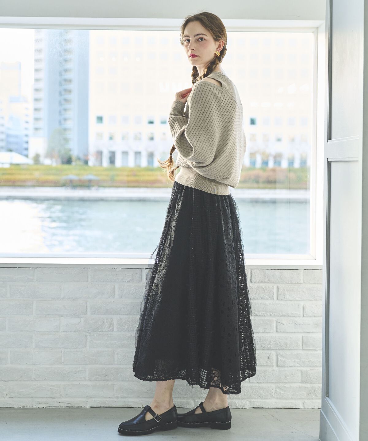 アンドクチュール「ウエストリブレースMIXロングスカート」|フレア|