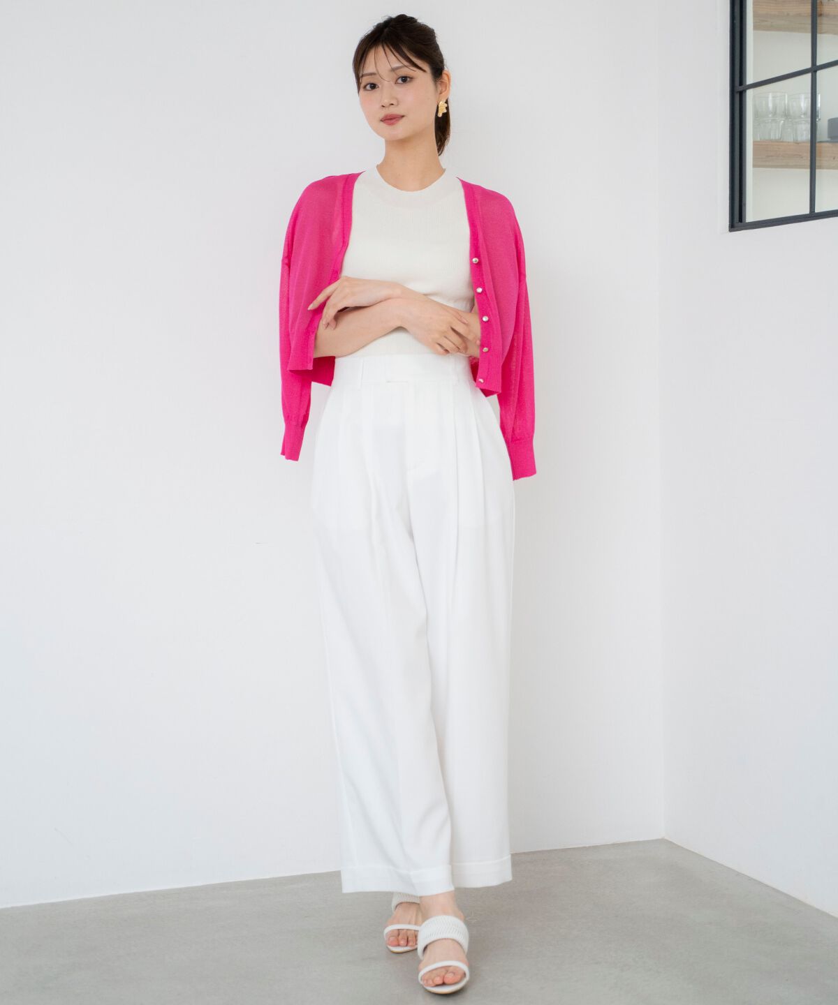 アンドクチュール「シャイニーシアーⅤネックカーディガン」|カーディガン|