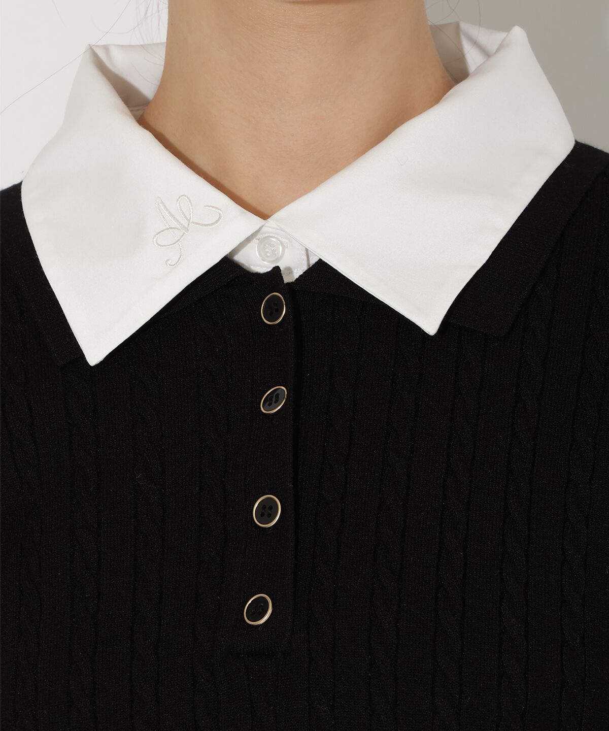 アンドクチュール「シャツ襟ケーブルニット」|ニット・セーター|