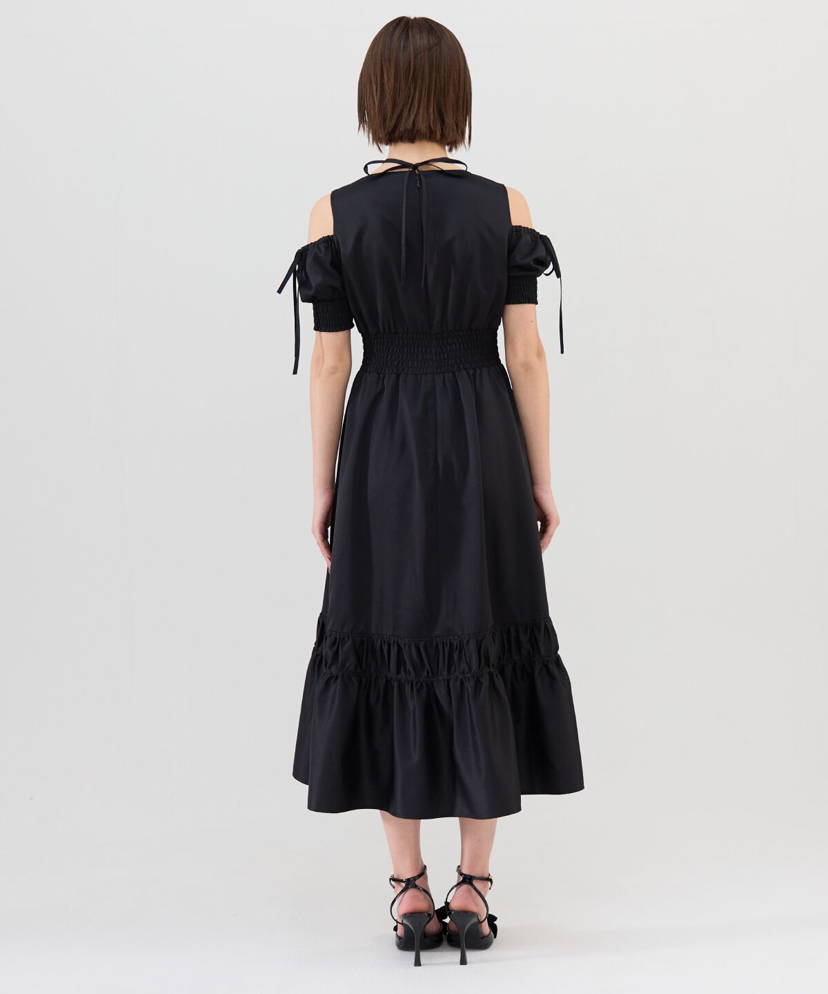 REDYAZEL「シャーリングオープンショルダーワンピース」|ワンピース|