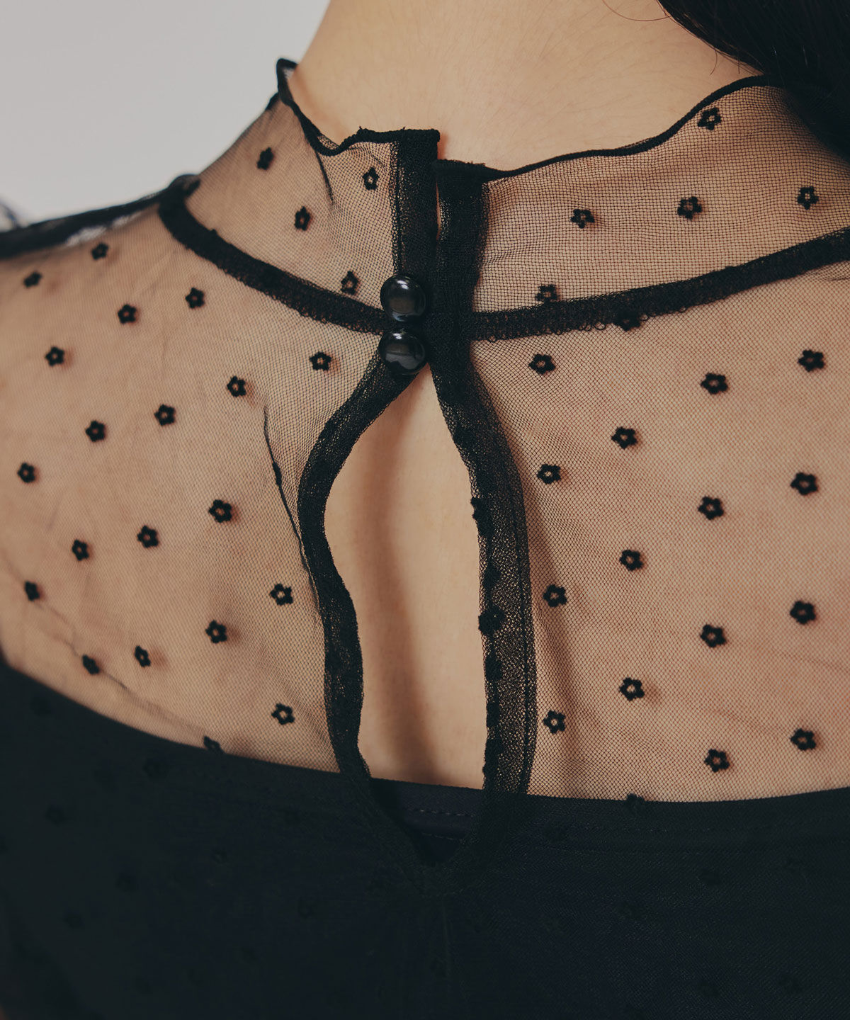 REDYAZEL「フラワーフロッキーチュールブラウス」|シャツ・ブラウス|