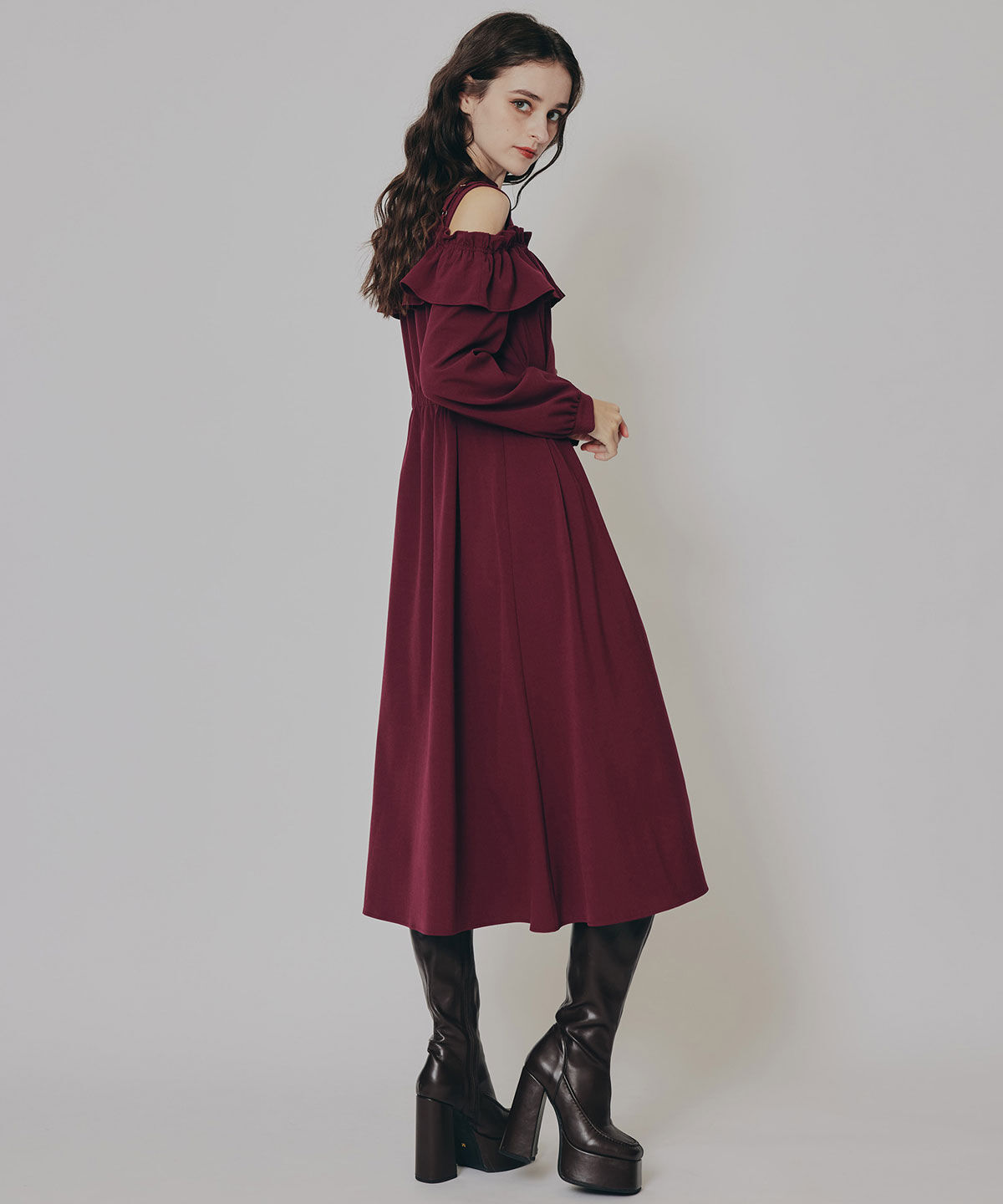 REDYAZEL「オープンショルダーフリルワンピース」|ワンピース|